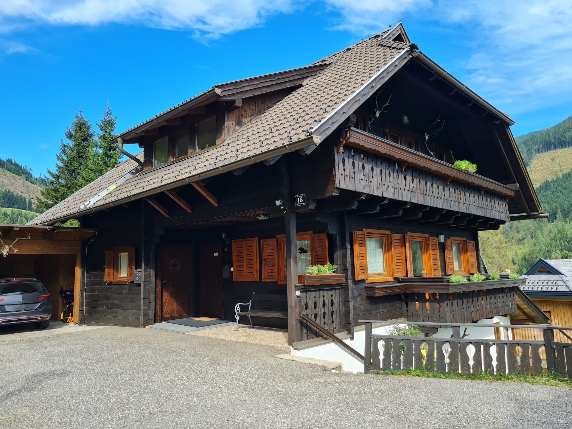 Op 700 m van de piste: Sfeervol Chalet Mallnock in Bad Kleinkirchheim - foto 2