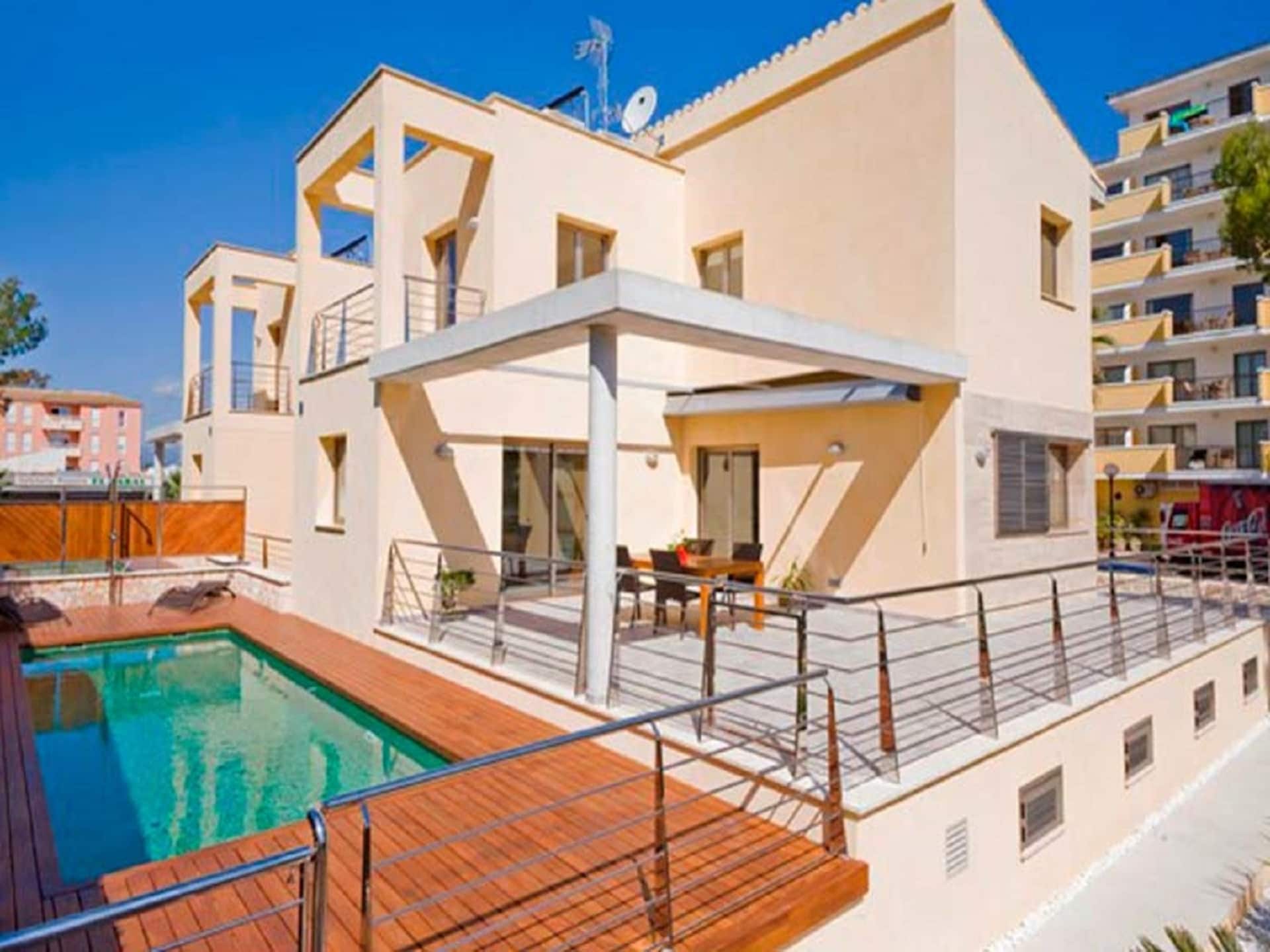 Villa Mediterranean: Luxe aan het strand van Platja de Muro - foto 14