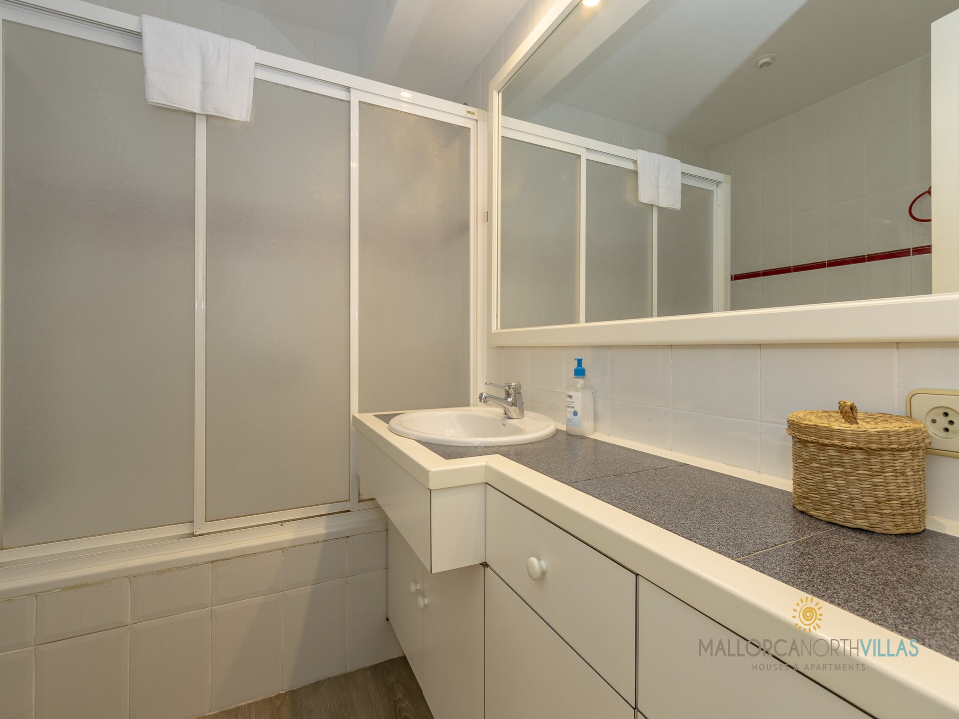 Eerstelijns appartement aan de Pinewalk met zeezicht in Port de Pollença - foto 23
