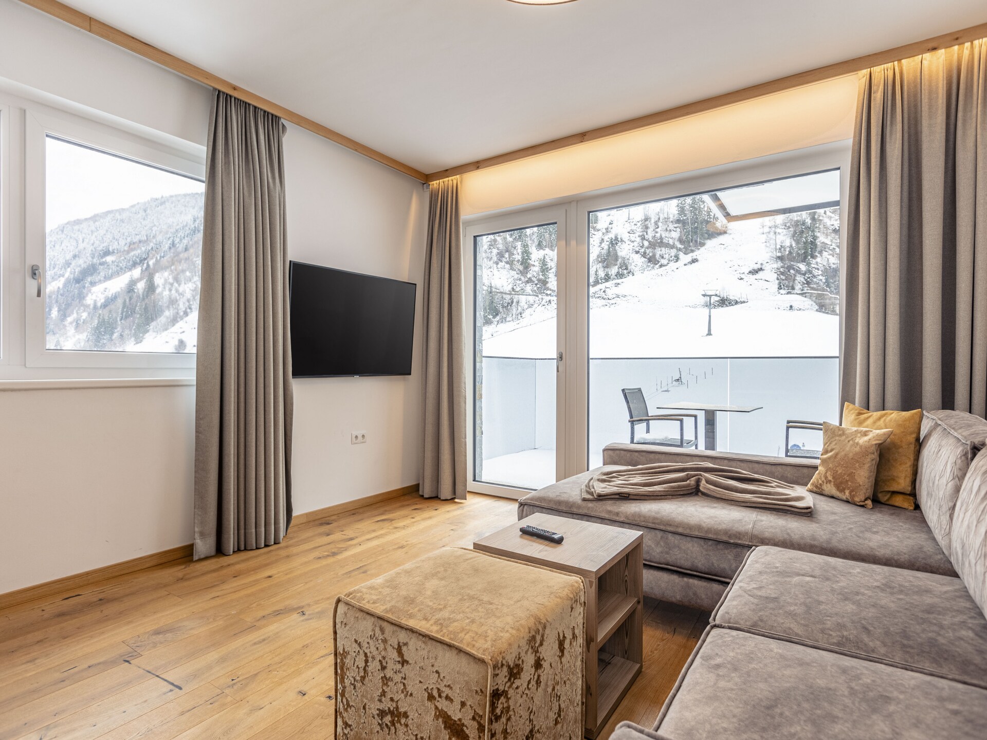 Ruim appartement voor 10 personen direct aan de skipiste in Rauris - foto 2