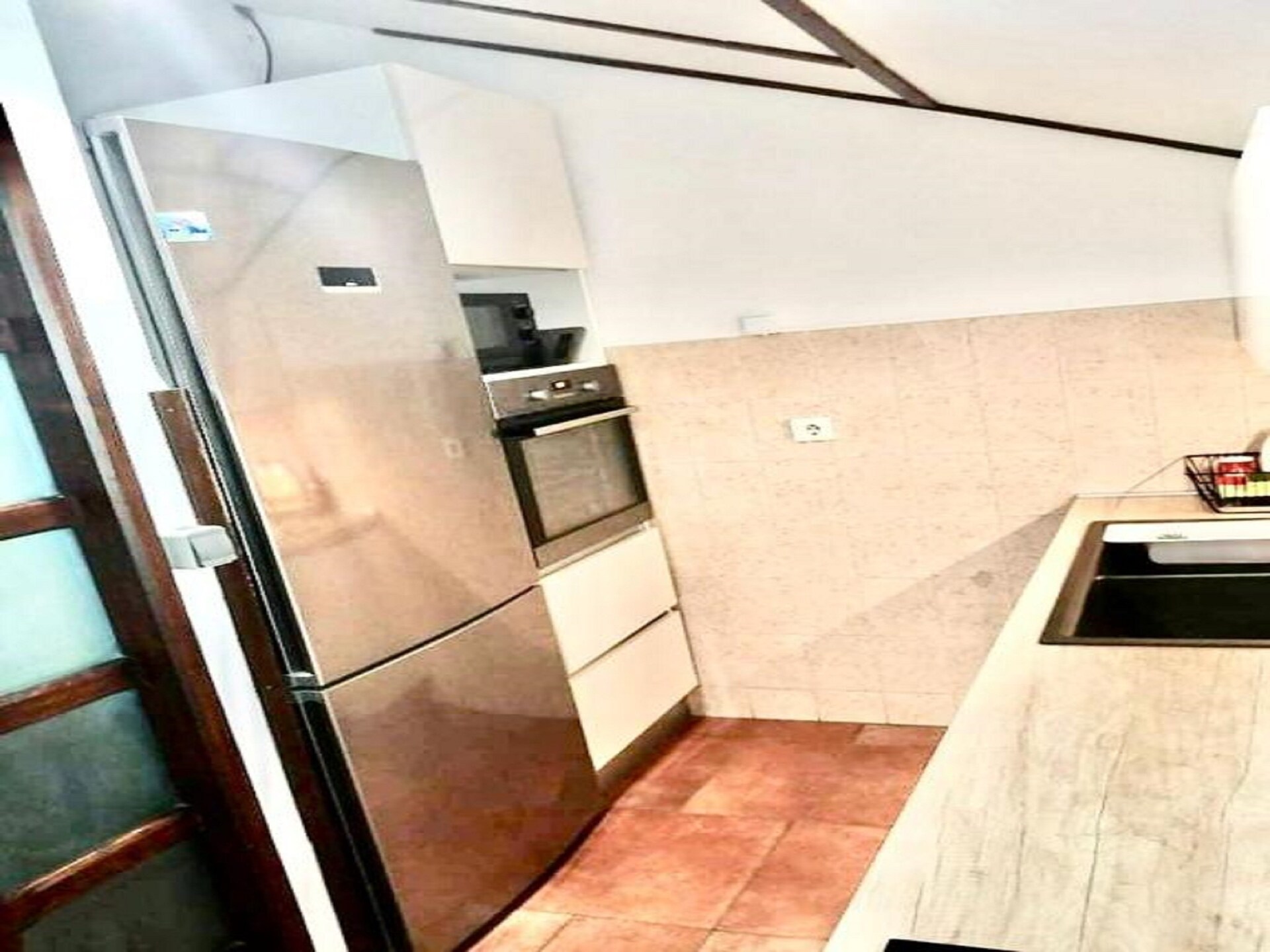 5-persoons appartement aan het strand in Postira - foto 9