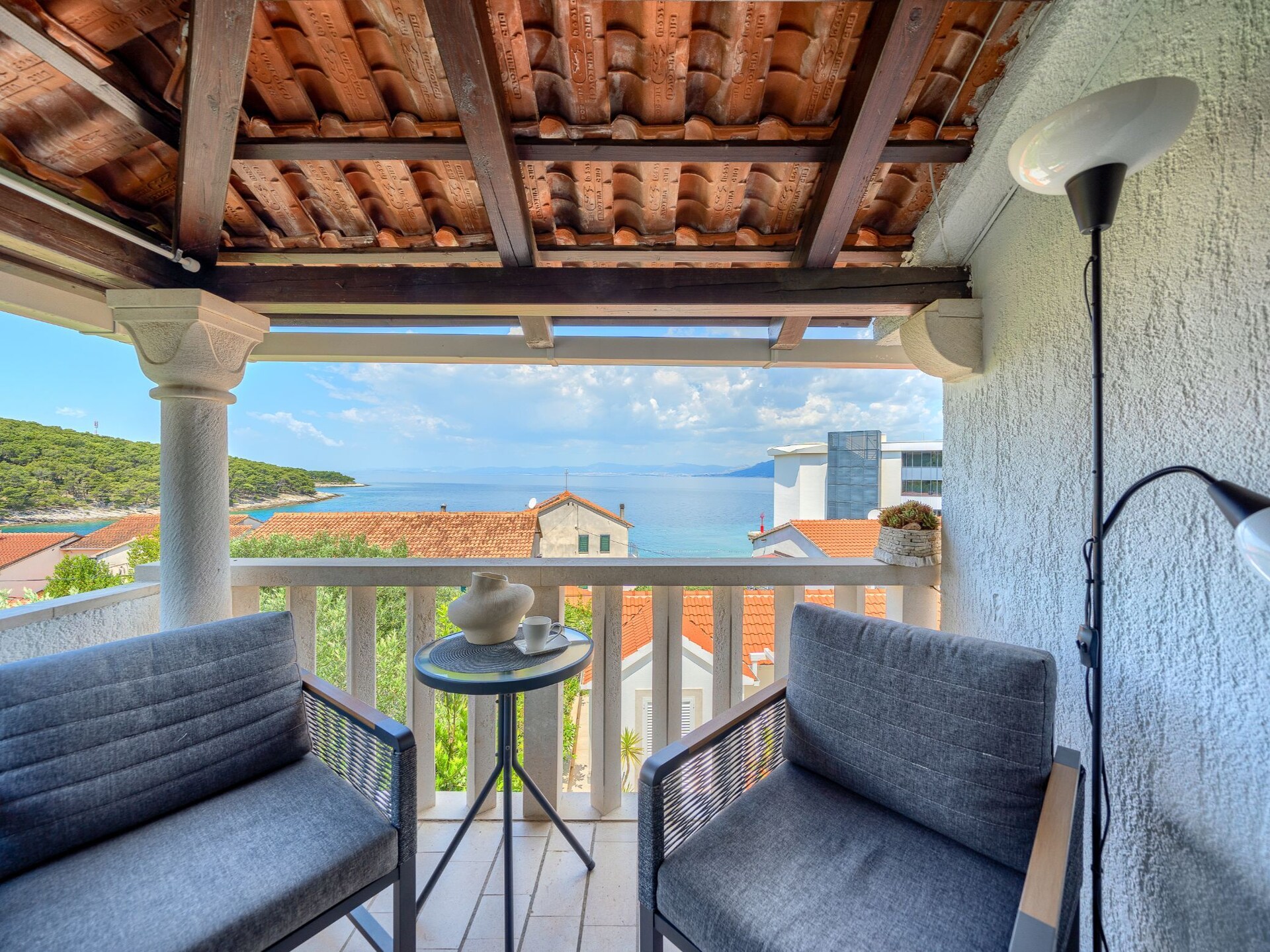 5-persoons appartement aan het strand in Postira - foto 32