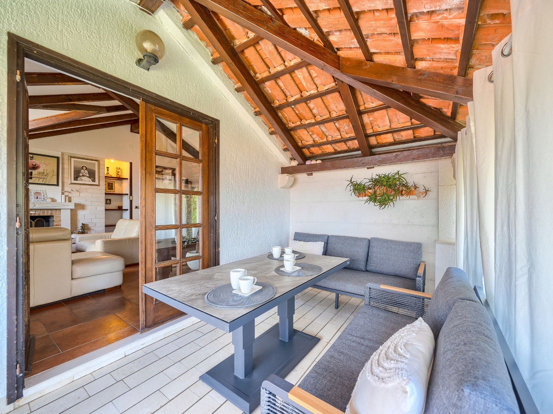 5-persoons appartement aan het strand in Postira - foto 31