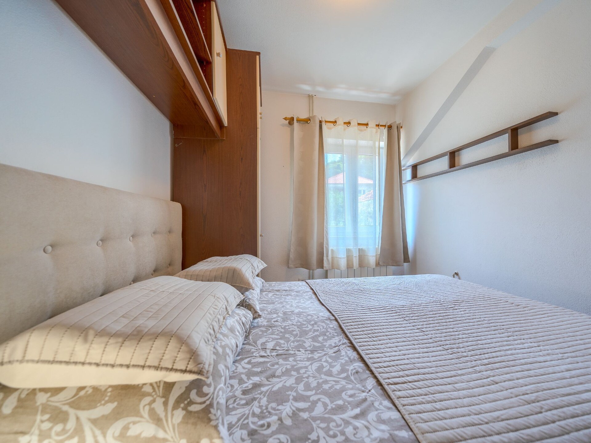 5-persoons appartement aan het strand in Postira - foto 13