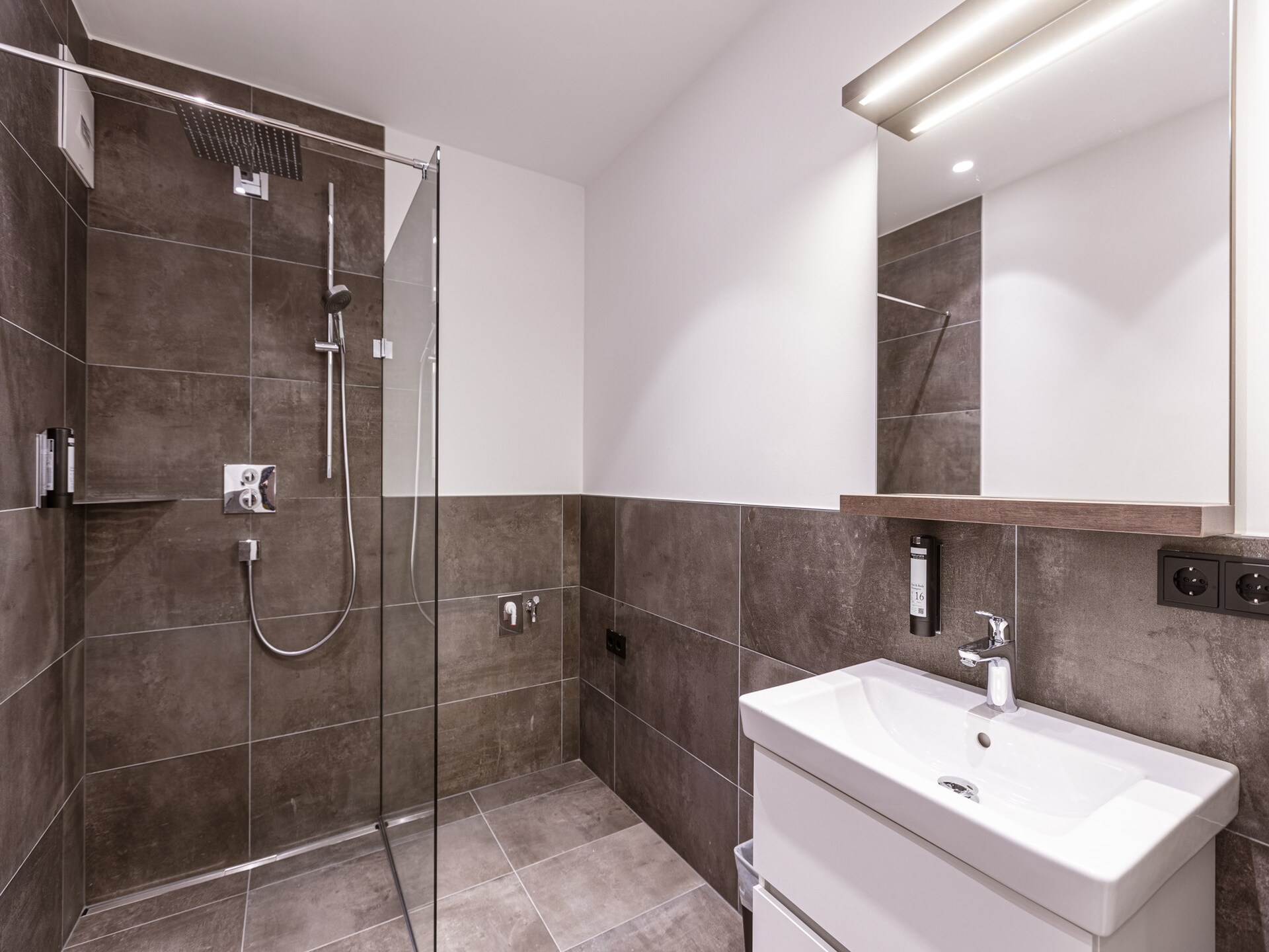 Brixental Suites 2: Luxe ski-in/ski-out appartement aan de piste in Hopfgarten - foto 11