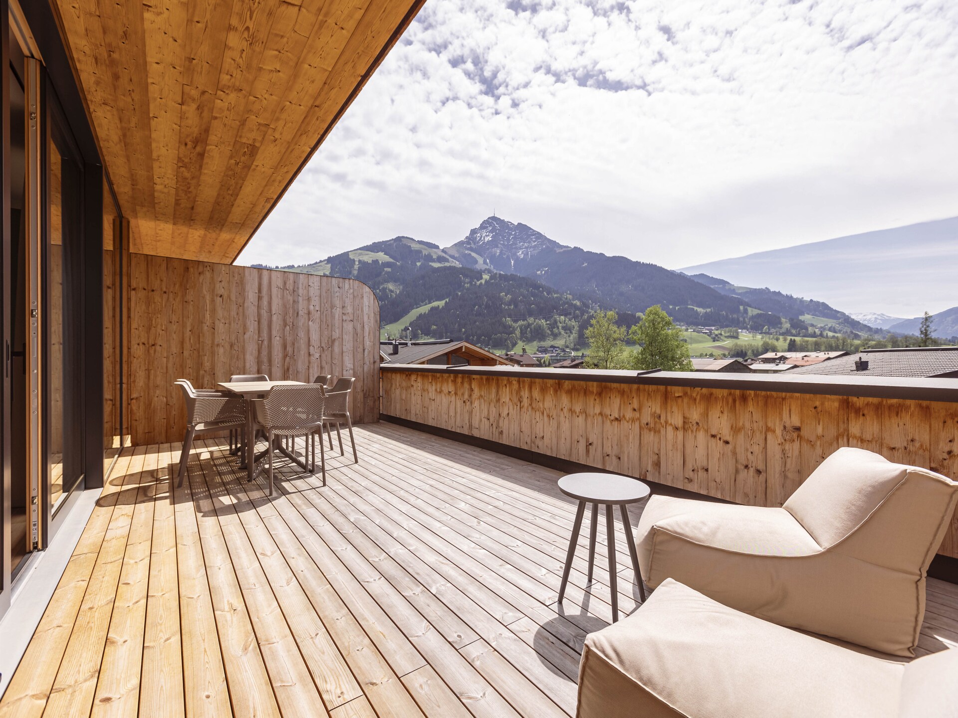 Penthouse aan de golfbaan met panoramaterras voor 8 personen - foto 3