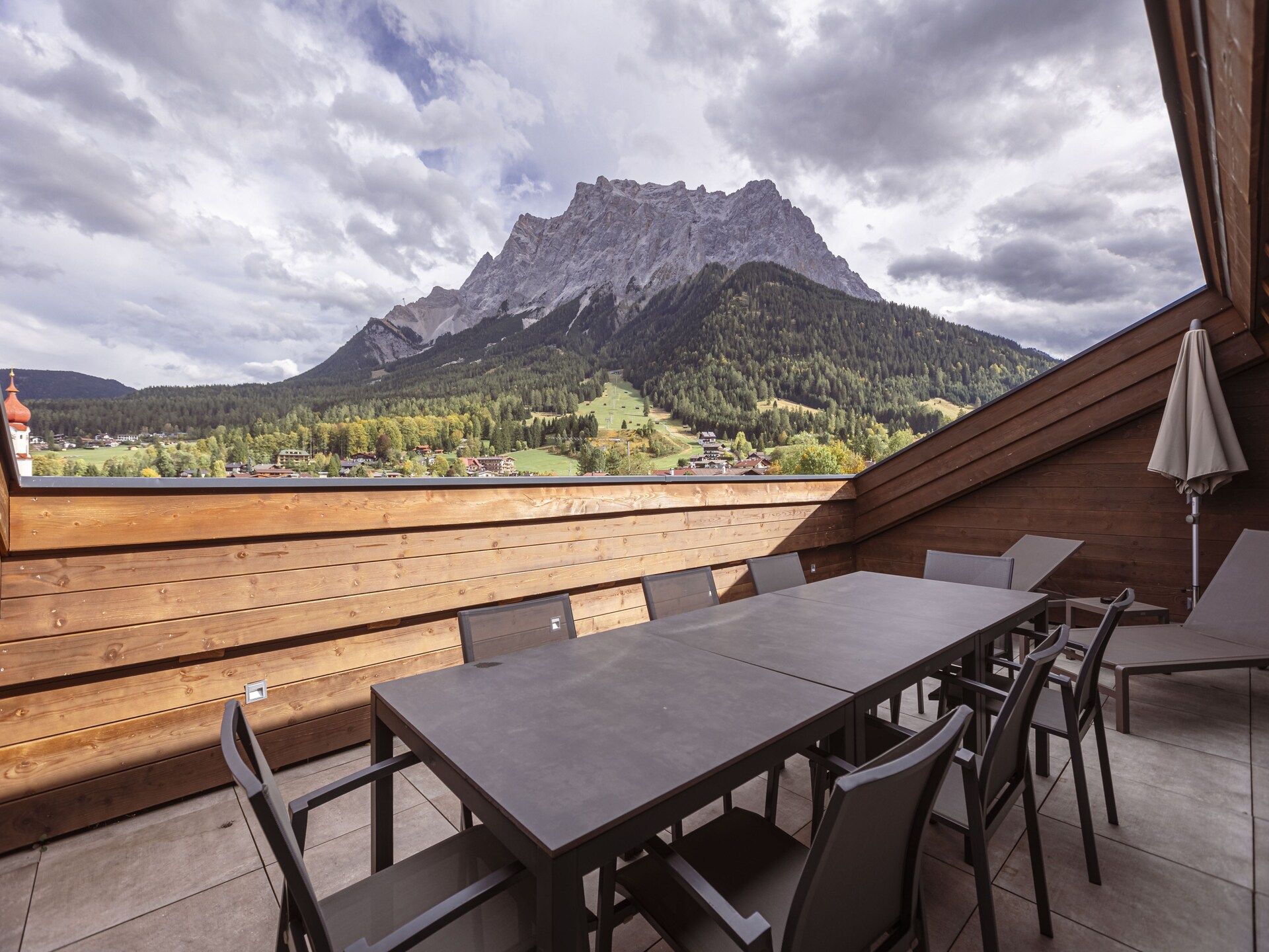 Penthouse voor 10 met wellness aan de voet van de Zugspitze - foto 4