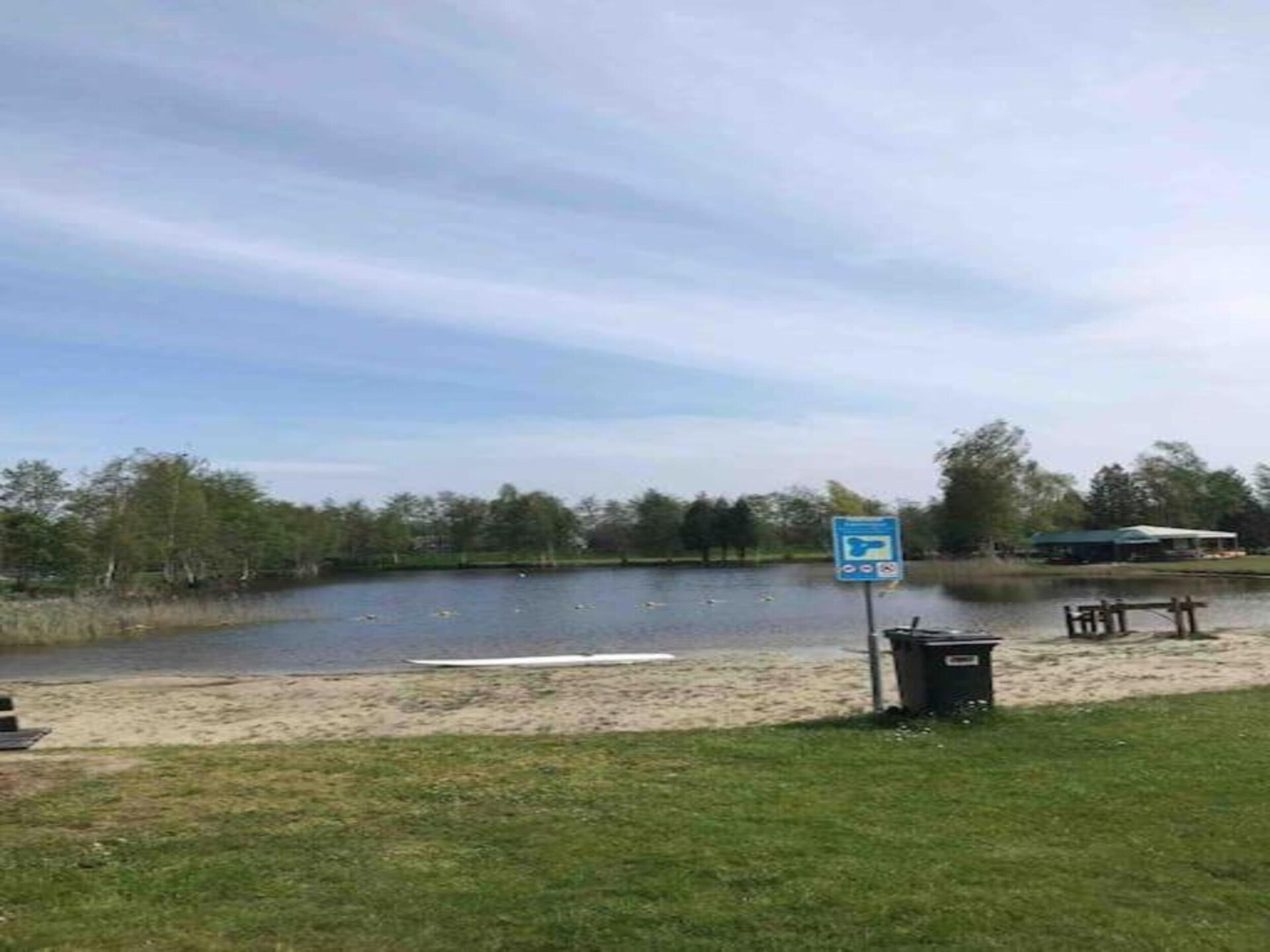 Boerderijchalet aan het Sneekermeer | 3 slaapkamers, eigen aanlegsteiger - foto 40