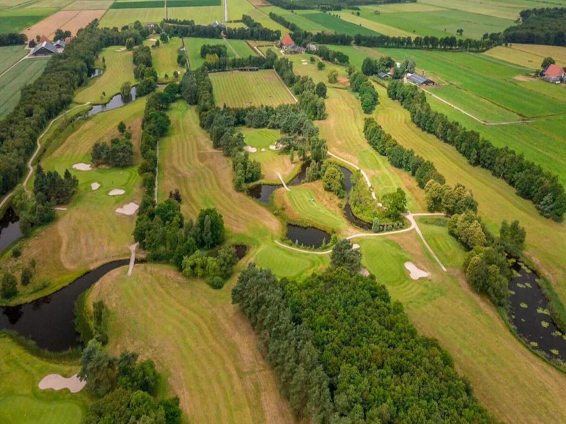 Gelijkvloers boerderijchalet met aanlegsteiger aan Friese meren - foto 24