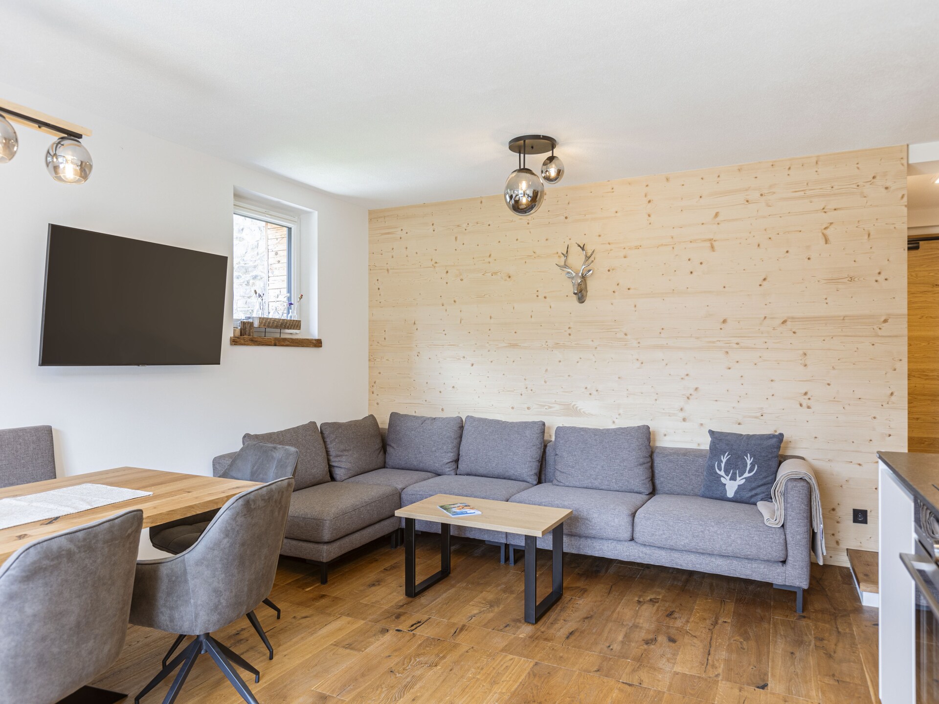 Aan de piste: Ruim appartement voor 7 personen in centrum Lermoos - foto 2