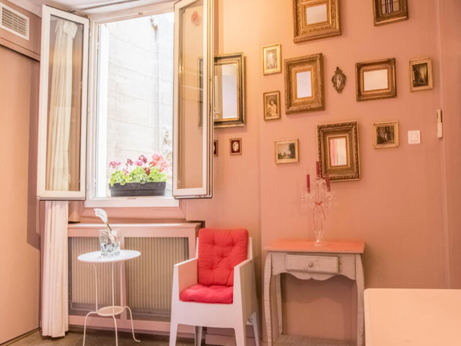 Authentiek bourgeois-appartement aan Place de la Canourgue, Montpellier - foto 11