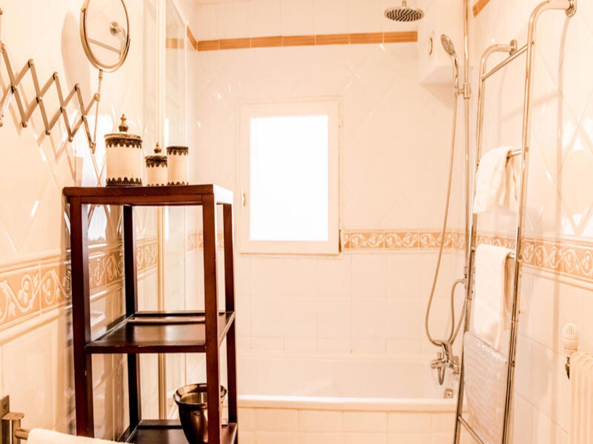 Authentiek bourgeois-appartement aan Place de la Canourgue, Montpellier - foto 21
