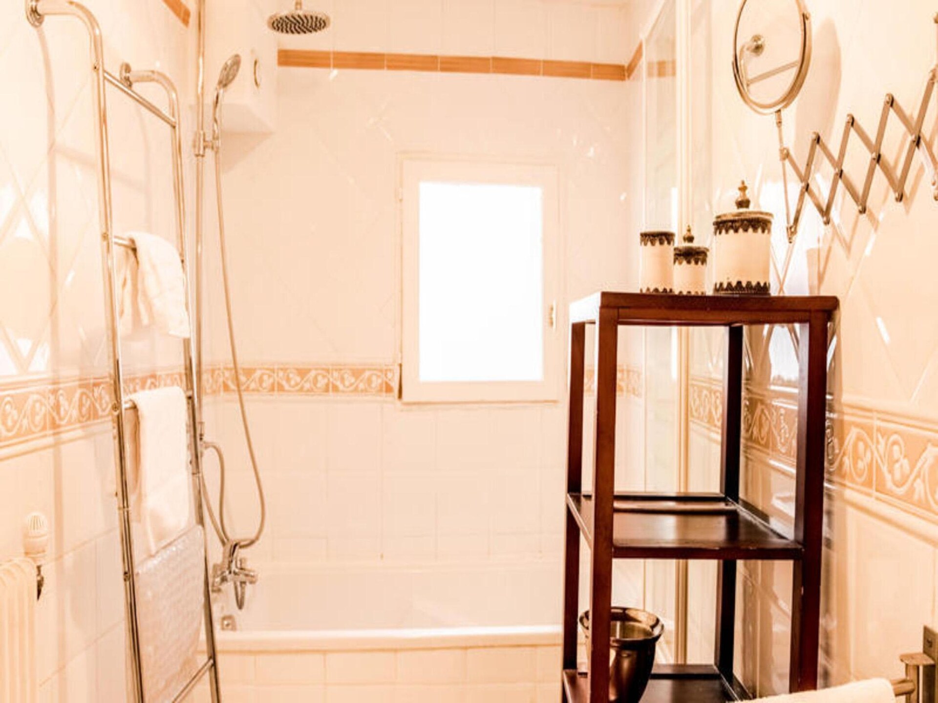 Authentiek bourgeois-appartement aan Place de la Canourgue, Montpellier - foto 23