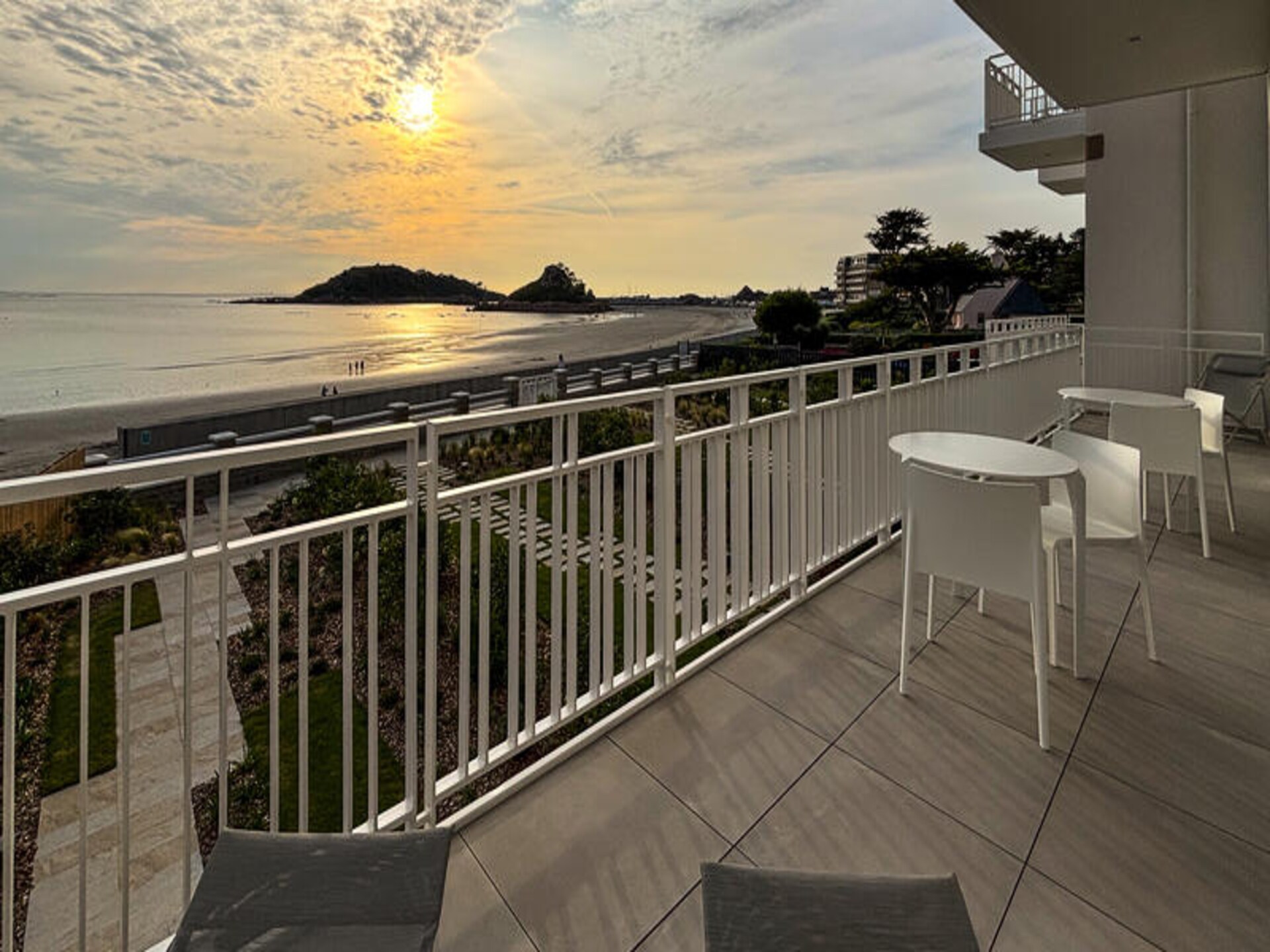 Rouzic: luxe appartement aan zee in Trébeurden met zwembad en terras - foto 8