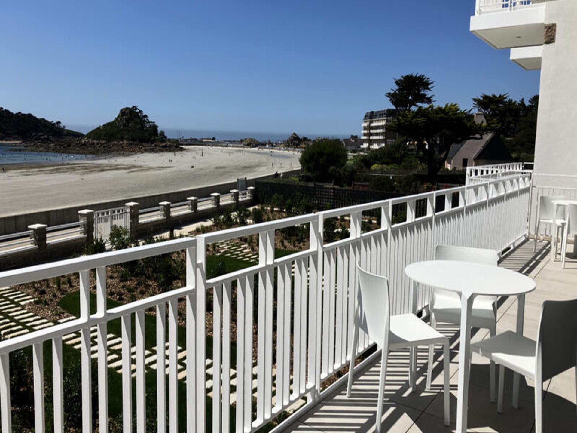 Rouzic: luxe appartement aan zee in Trébeurden met zwembad en terras - foto 28