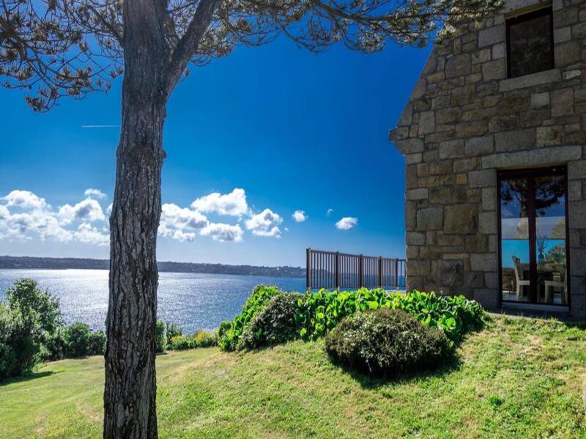 Vrijstaande villa met panoramisch zeezicht bij Perros-Guirec, 8 personen - foto 14