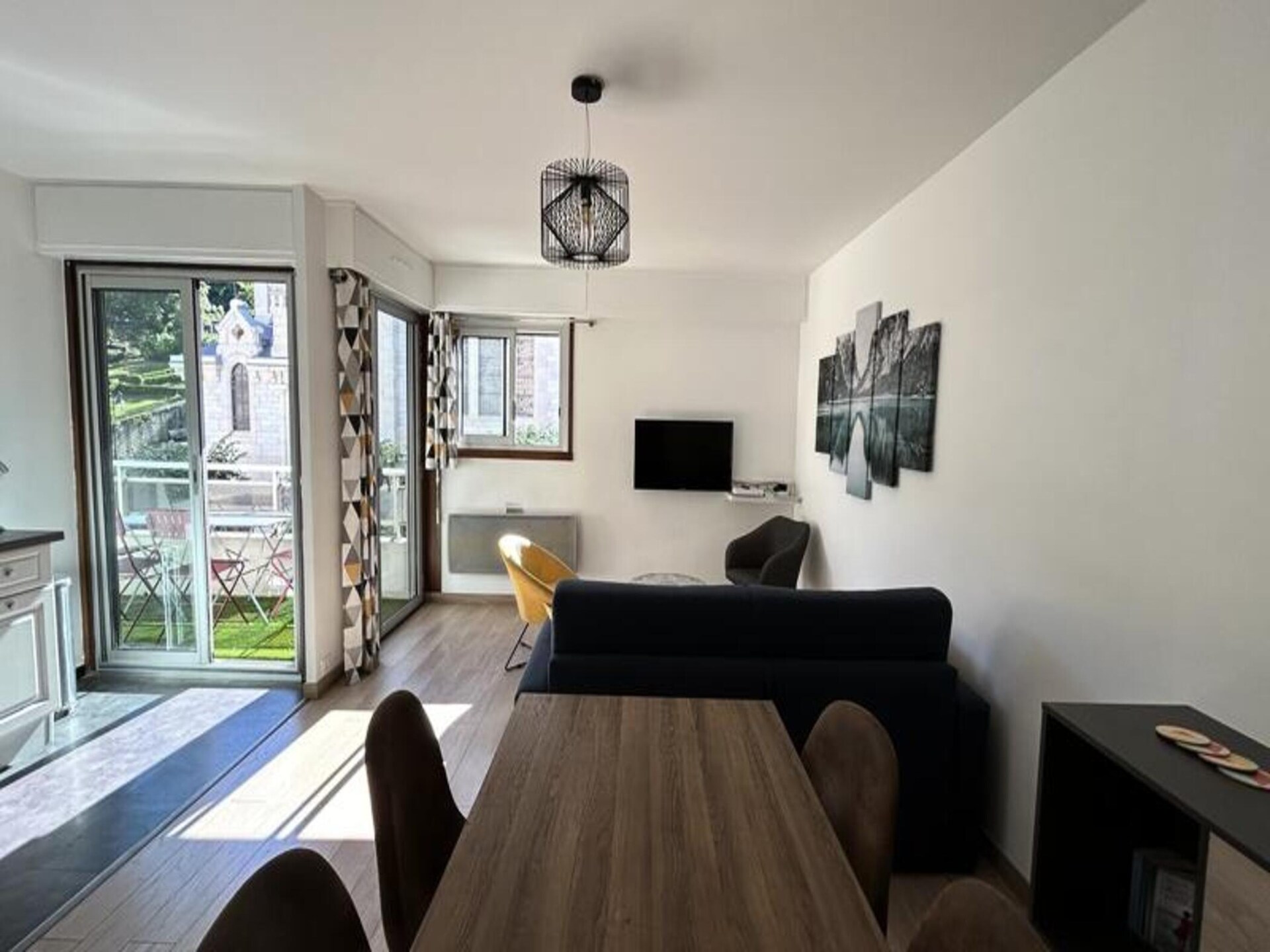 Gerenoveerd 2-kamerappartement met balkon en garage in Aix-les-Bains - foto 15