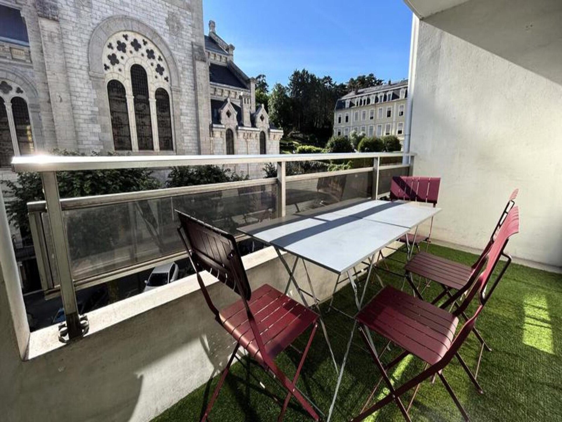 Gerenoveerd 2-kamerappartement met balkon en garage in Aix-les-Bains - foto 27