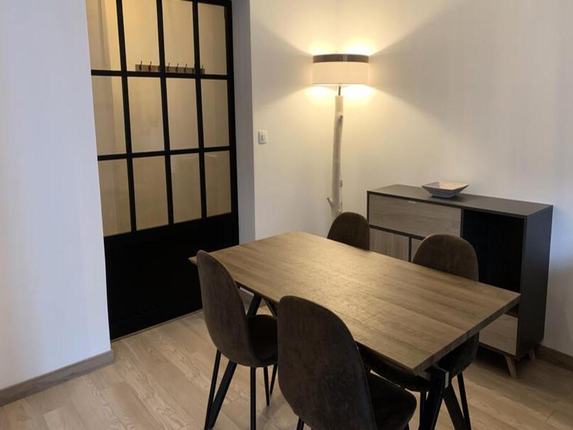 Gerenoveerd 2-kamerappartement met balkon en garage in Aix-les-Bains - foto 17