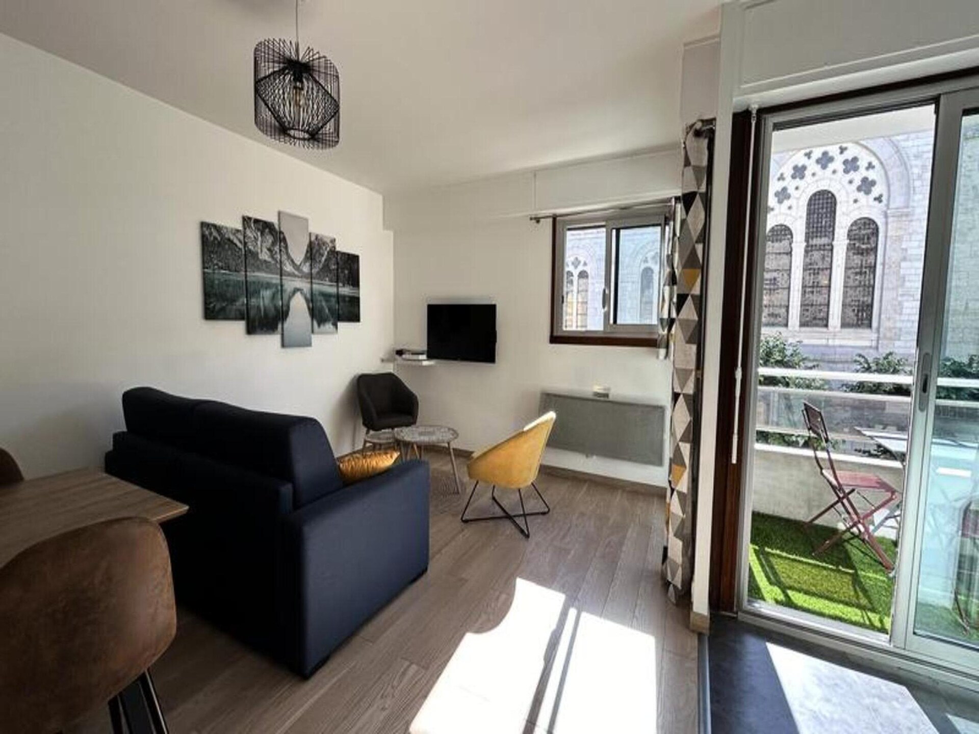 Gerenoveerd 2-kamerappartement met balkon en garage in Aix-les-Bains - foto 14