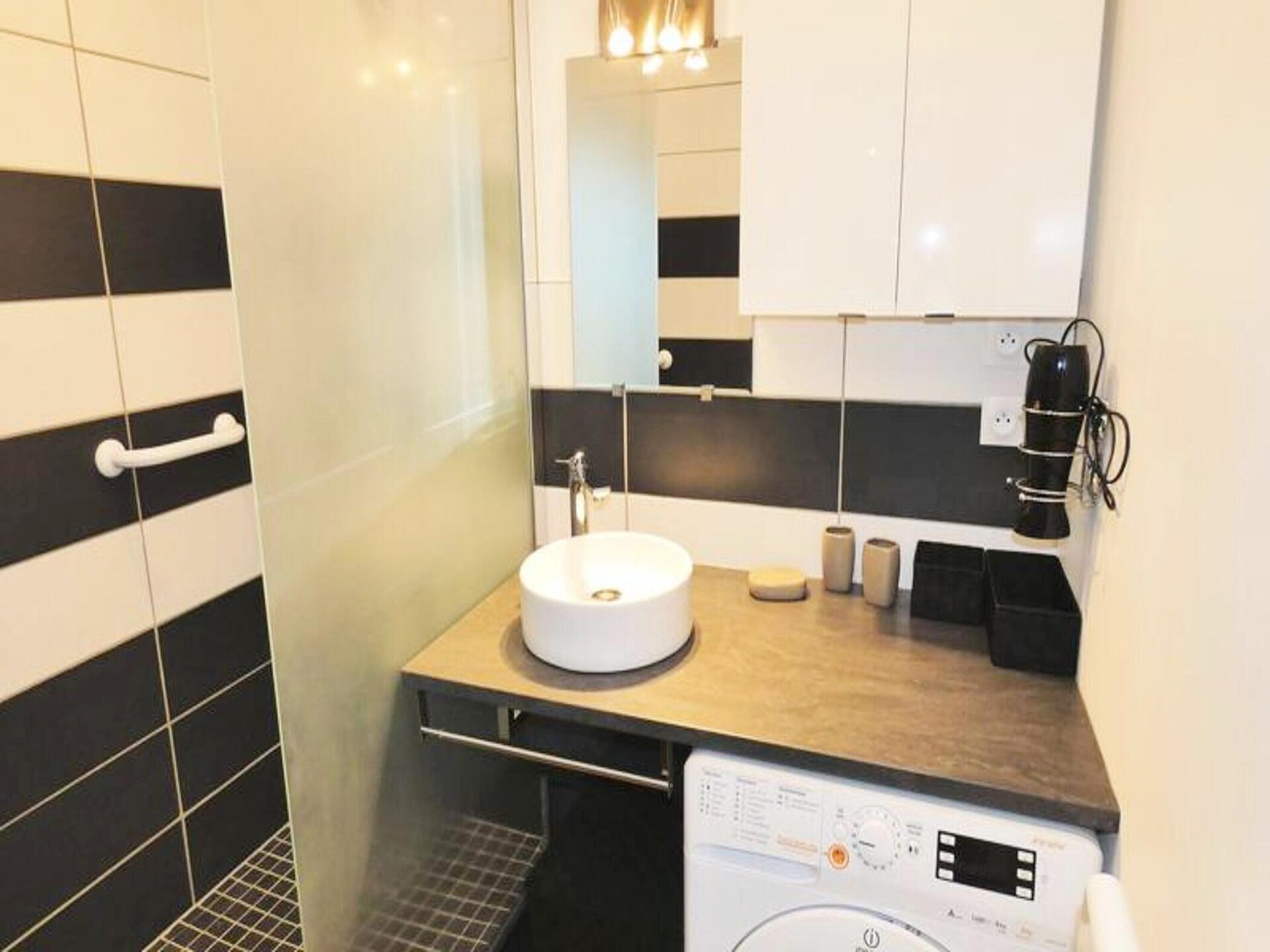 Gerieflijk 3*-appartement met garage in hartje Aix-les-Bains - foto 9