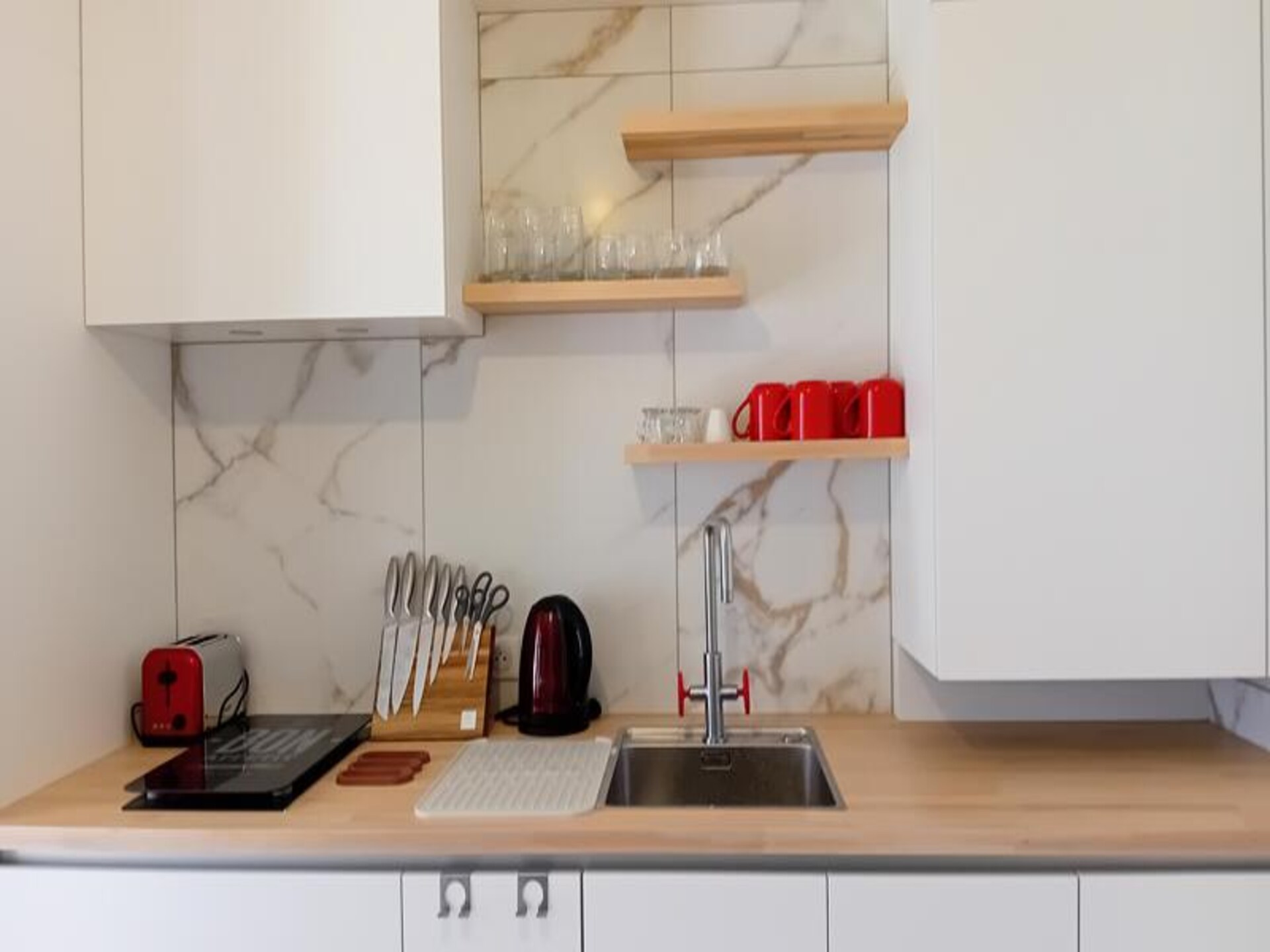 Sfeervol 3-sterren appartement in hartje Aix-les-Bains met balkon - foto 6