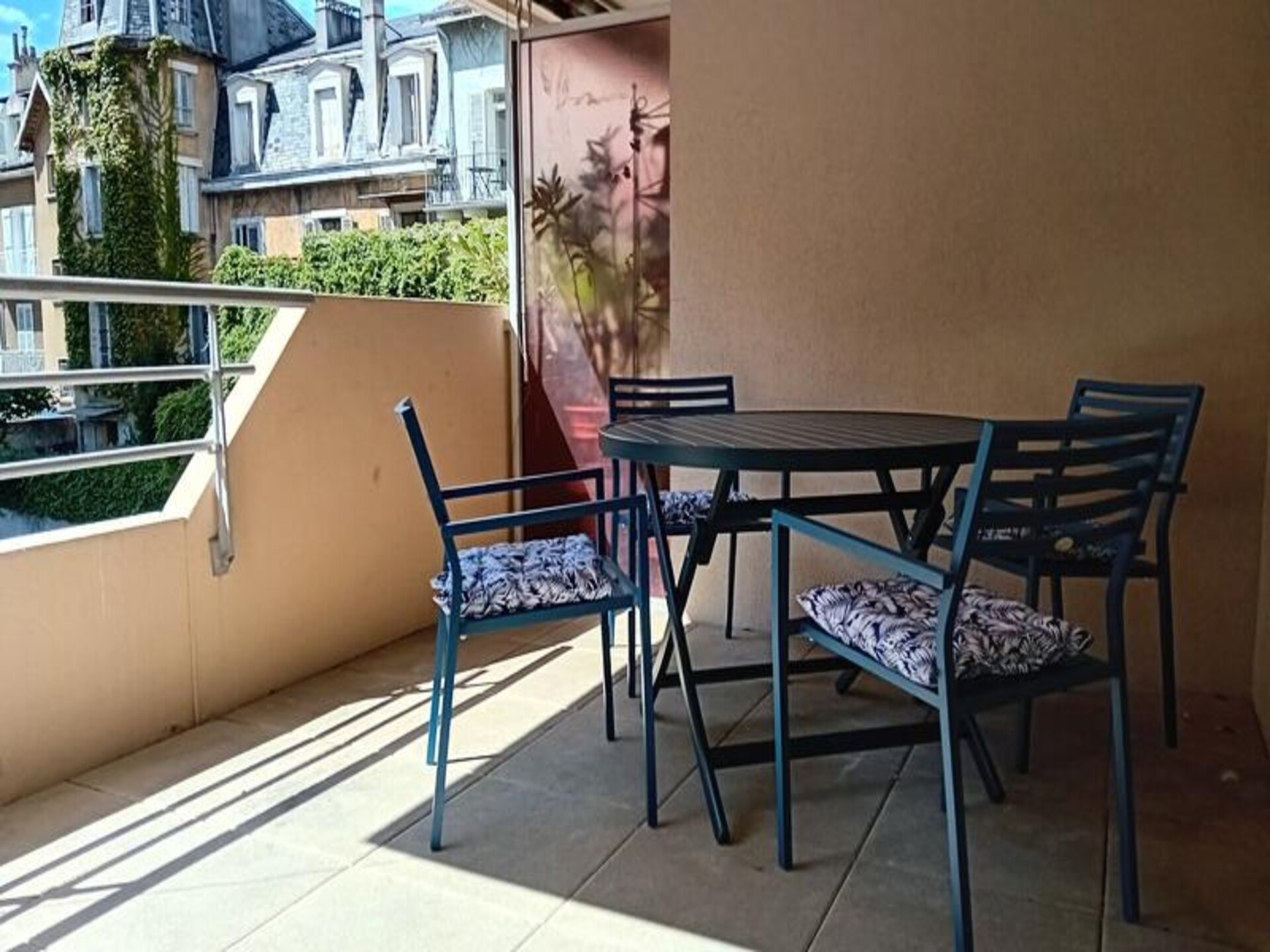 Sfeervol 3-sterren appartement in hartje Aix-les-Bains met balkon - foto 10