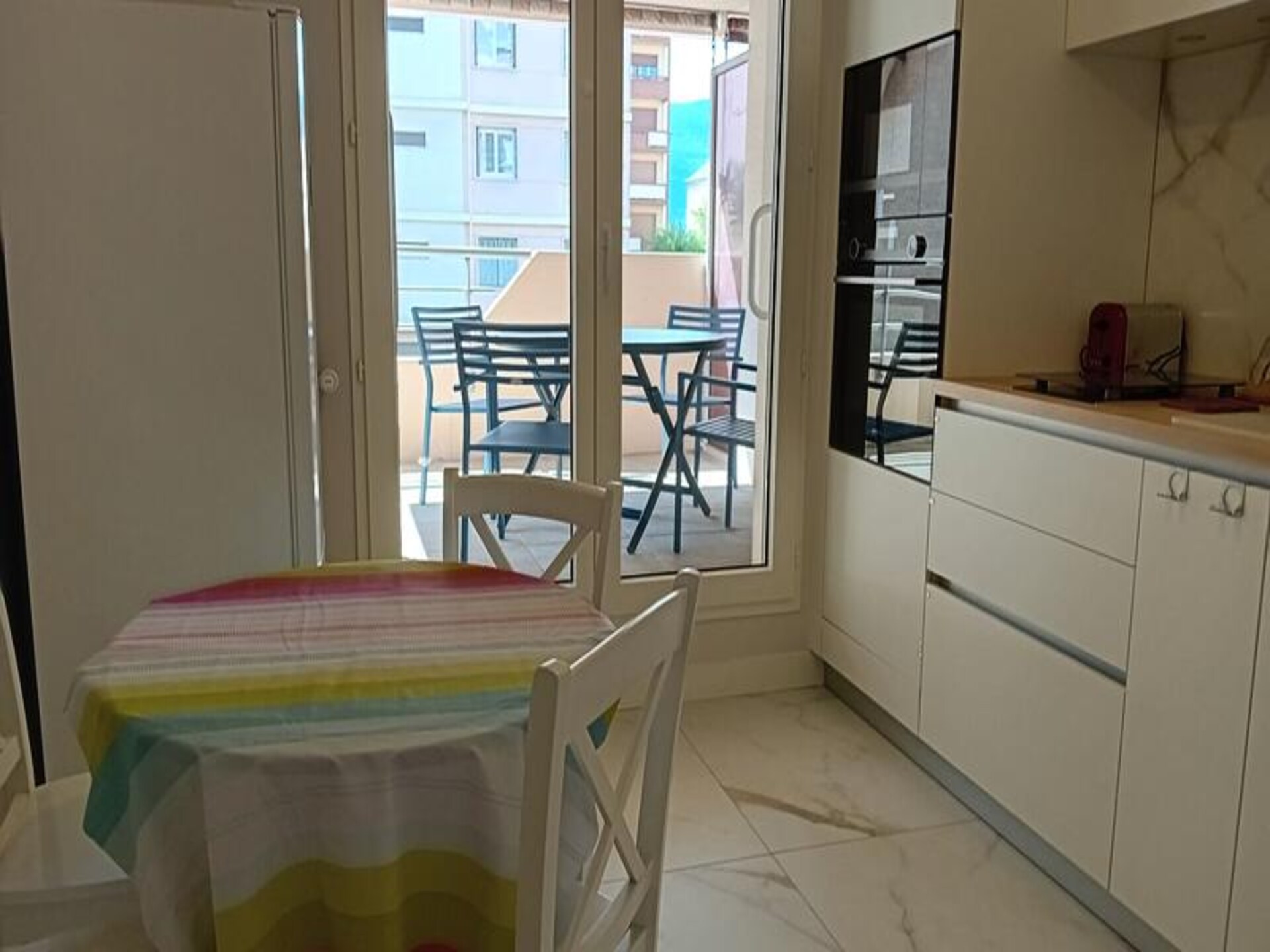 Sfeervol 3-sterren appartement in hartje Aix-les-Bains met balkon - foto 12