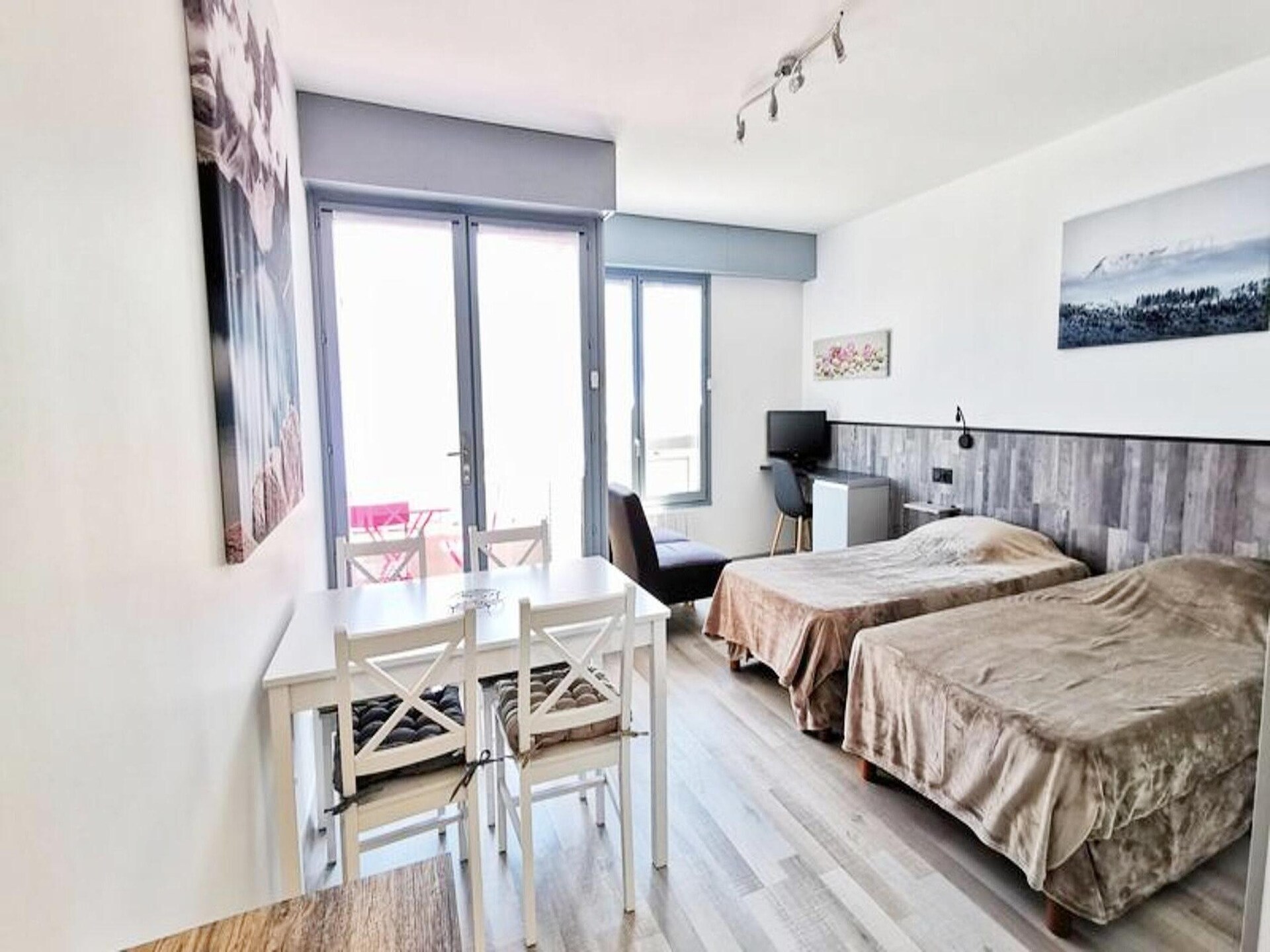 Modern studio in centrum Aix-les-Bains met garage en balkon - foto 13