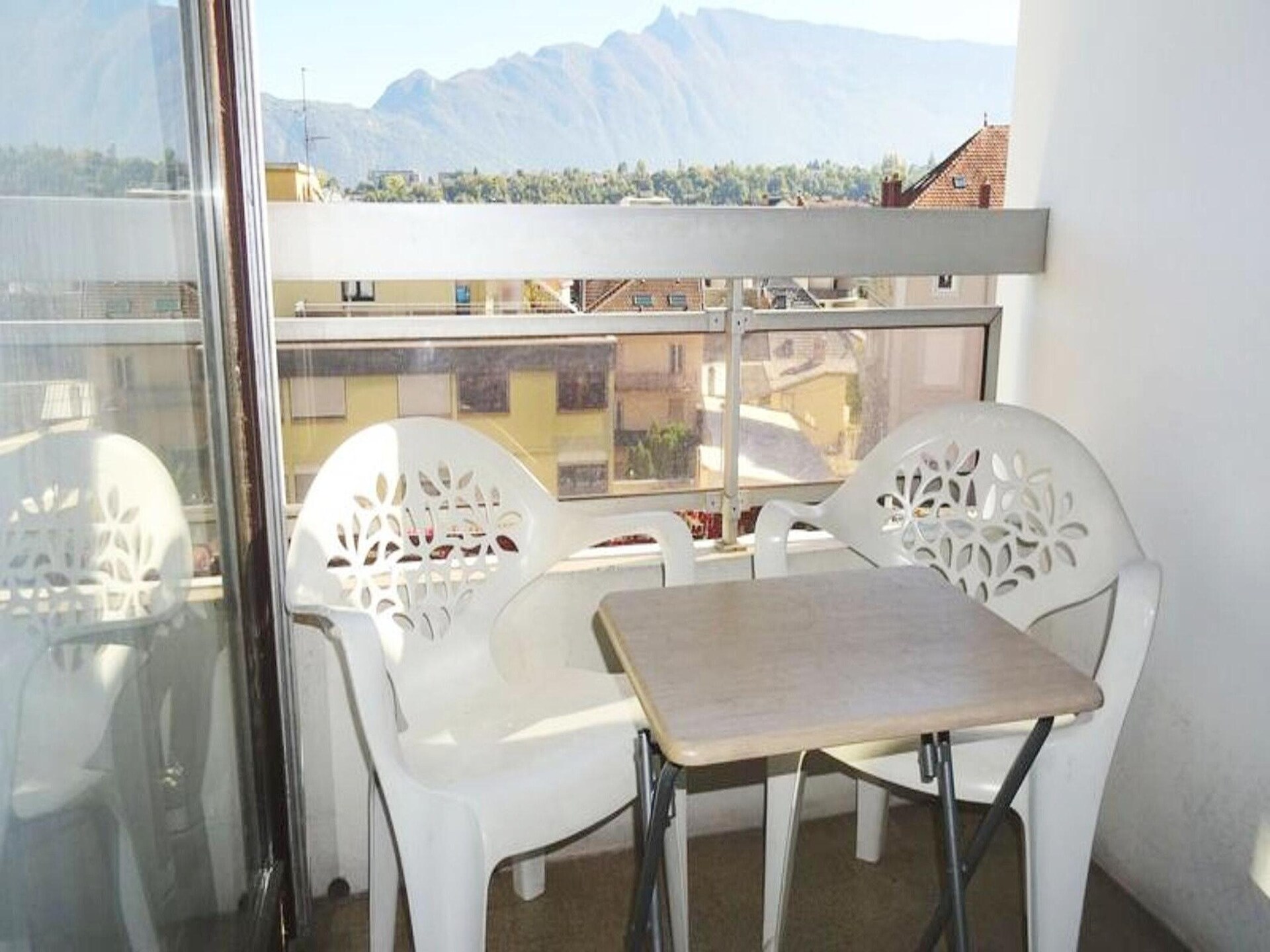 Compact studio met loggia op toplocatie in Aix-les-Bains - foto 2