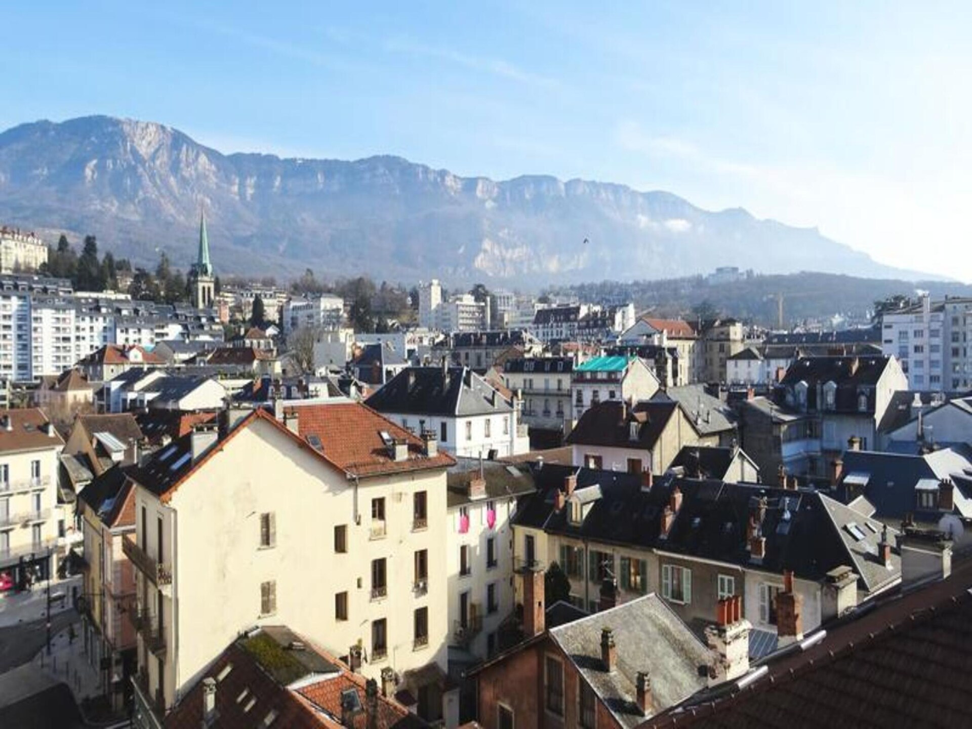 Stijlvol 2-kamerappartement met groot balkon in centrum Aix-les-Bains - foto 21