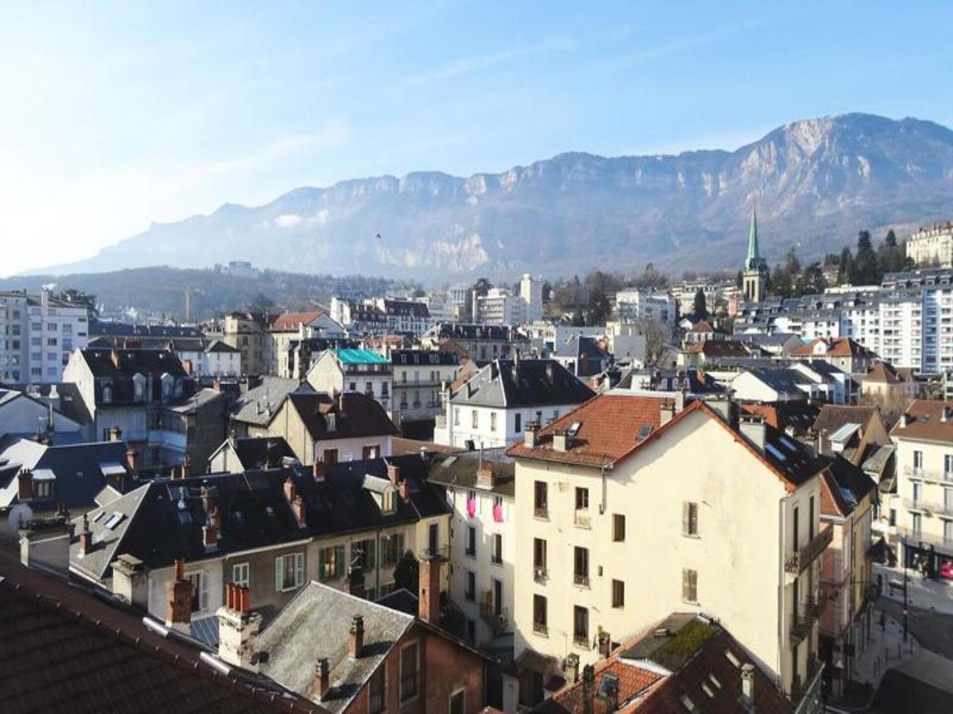 Stijlvol 2-kamerappartement met groot balkon in centrum Aix-les-Bains - foto 26