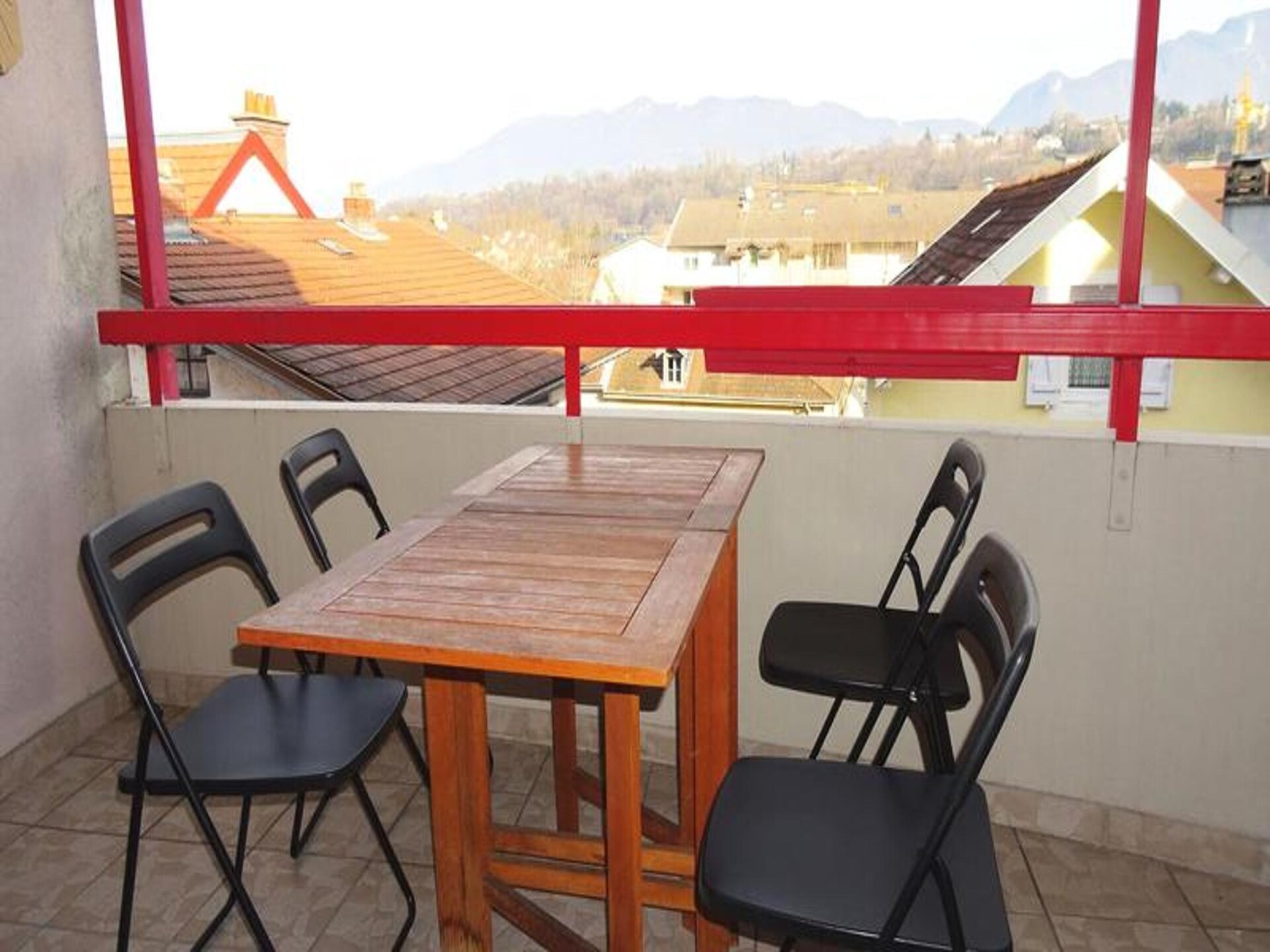 Licht appartement met balkon en bergzicht in Aix-les-Bains, vlakbij het meer - foto 13