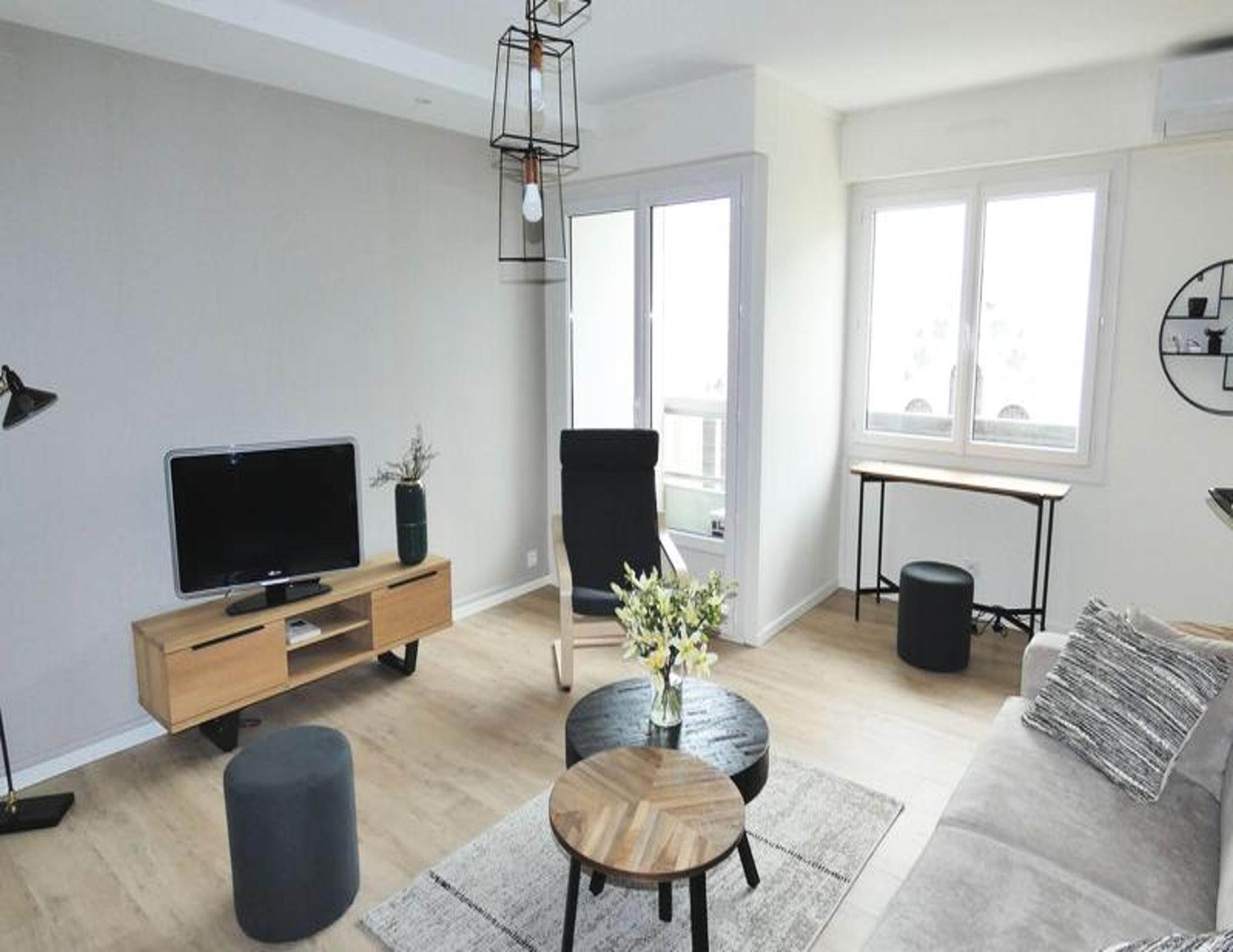 Stijlvol appartement in Aix-les-Bains met garage, vlakbij meer en thermen - foto 2