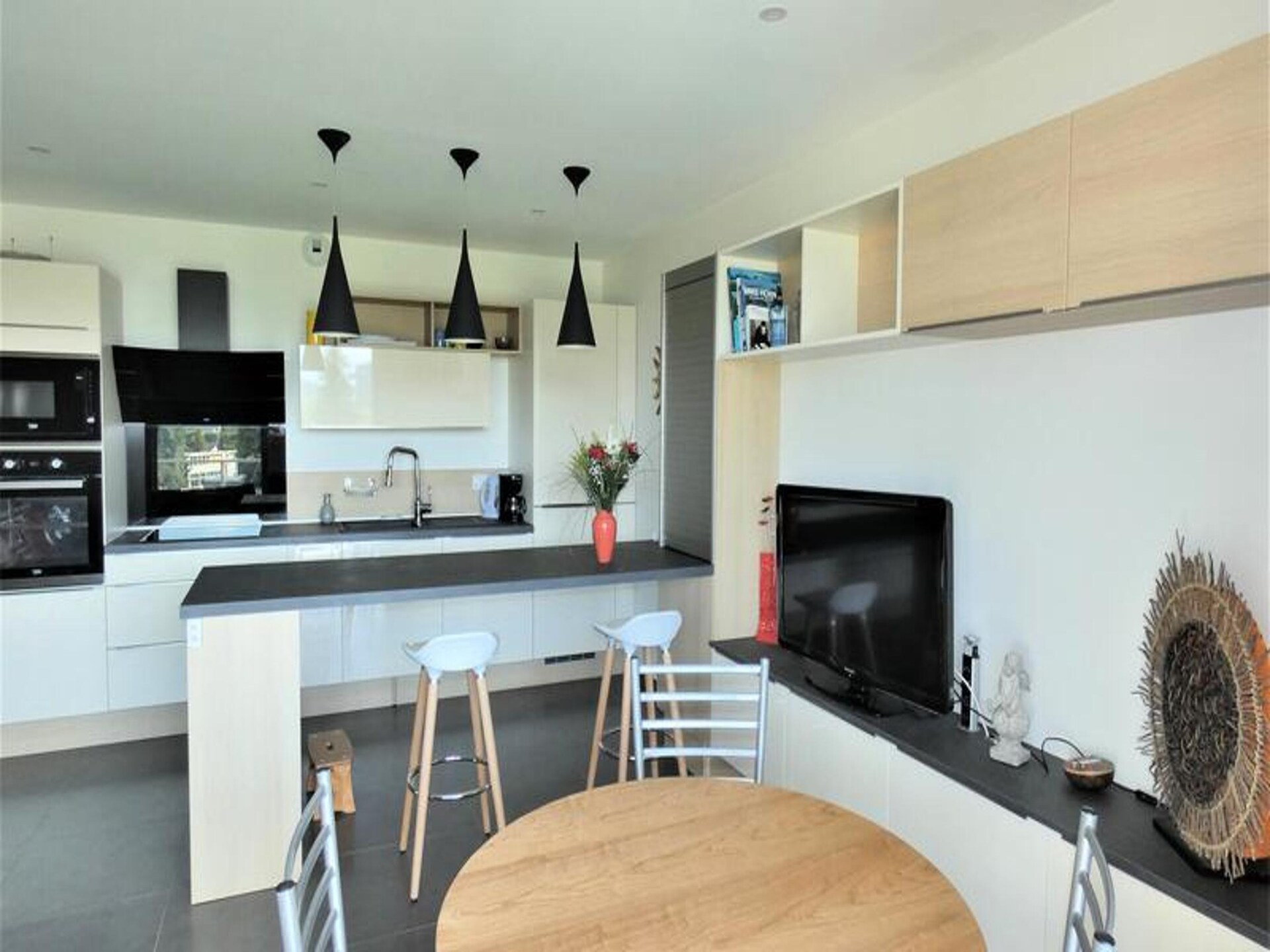 Luxe 3-kamerappartement met balkon, dichtbij meer en centrum van Aix-les-Bains - foto 11