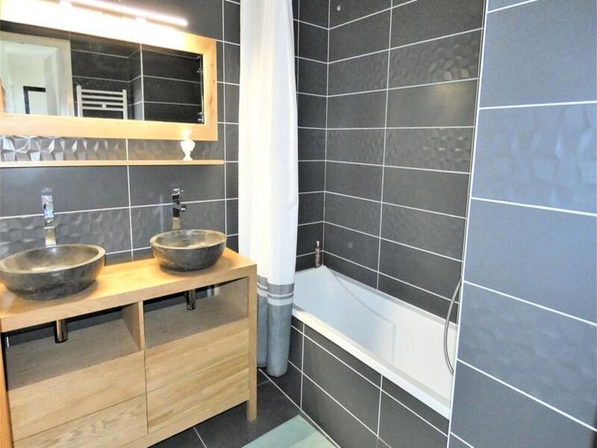 Luxe 3-kamerappartement met balkon, dichtbij meer en centrum van Aix-les-Bains - foto 18