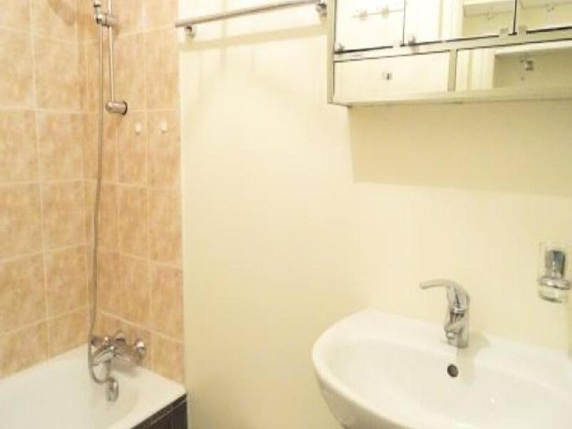 Comfortabel appartement in Aix-les-Bains met zwembad, tennisbaan en parkeerplaats - foto 17
