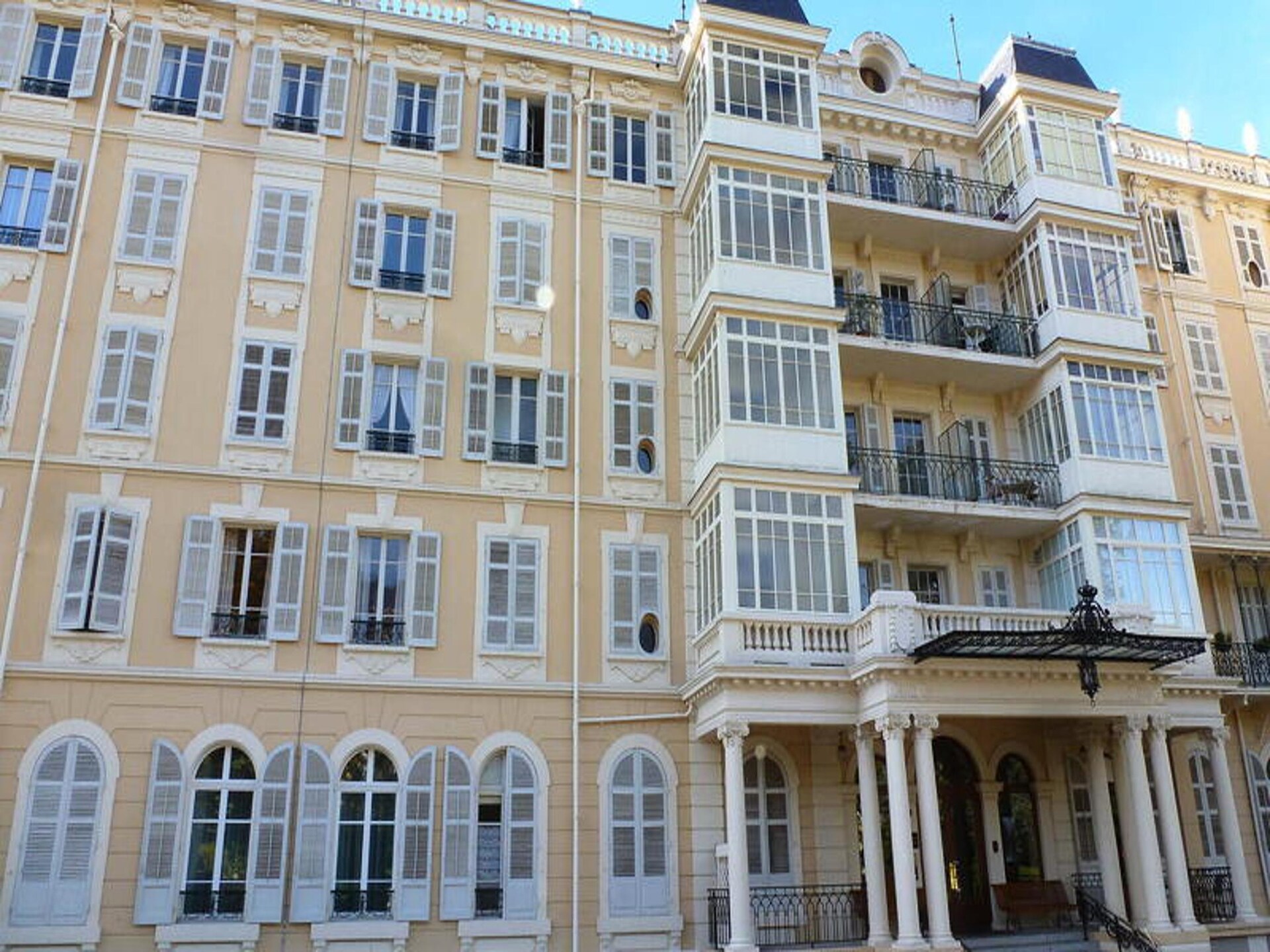 Résidence Le Splendide: Charmant appartement met parkzicht in Aix-les-Bains - foto 26