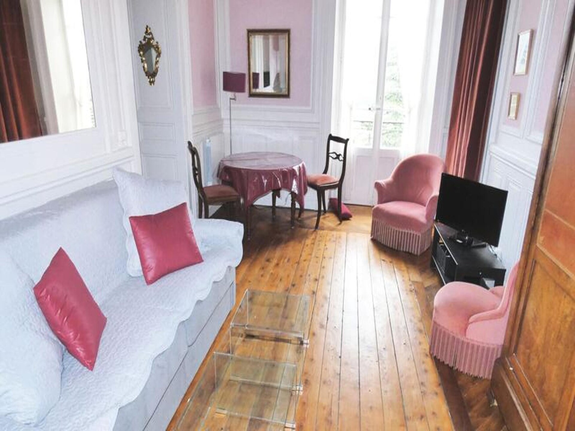 Résidence Le Splendide: Charmant appartement met parkzicht in Aix-les-Bains - foto 14