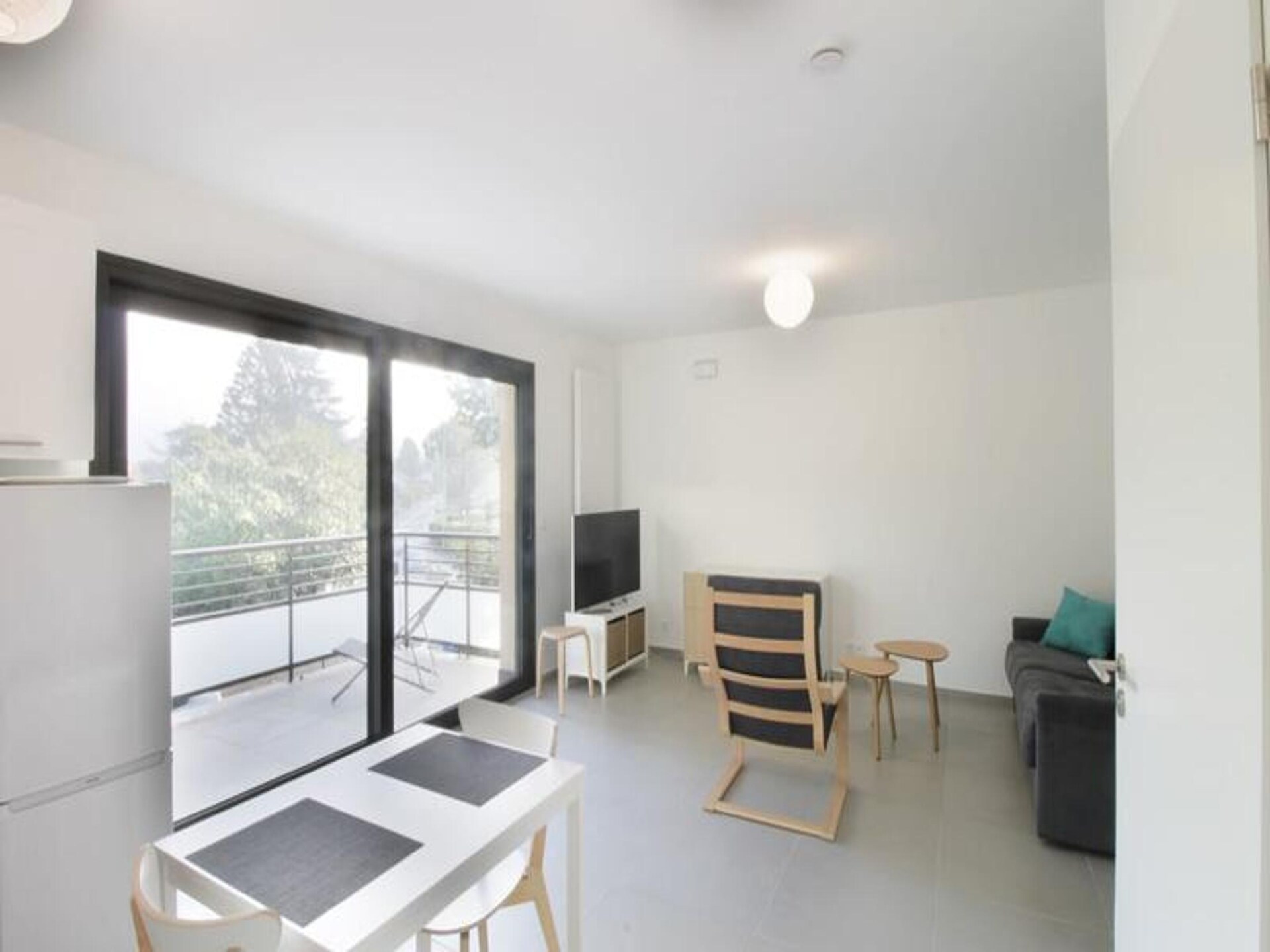 Modern appartement met balkon en uitzicht op de Mont Revard, vlakbij het meer - foto 14