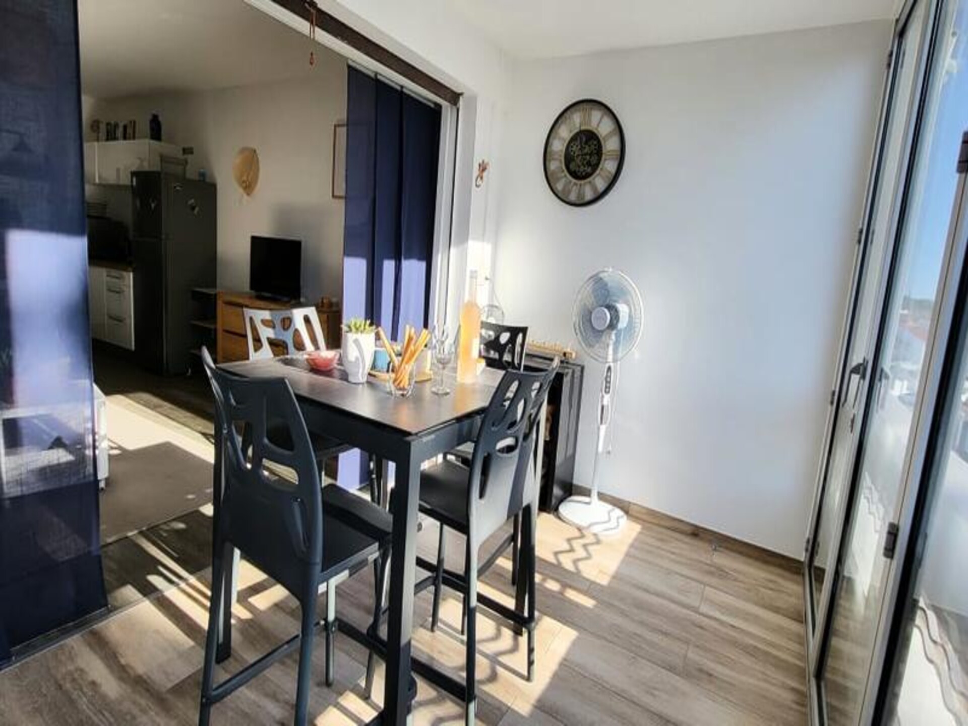 Modern appartement op 200m van strand Le Grau du Roi met tuin - foto 7