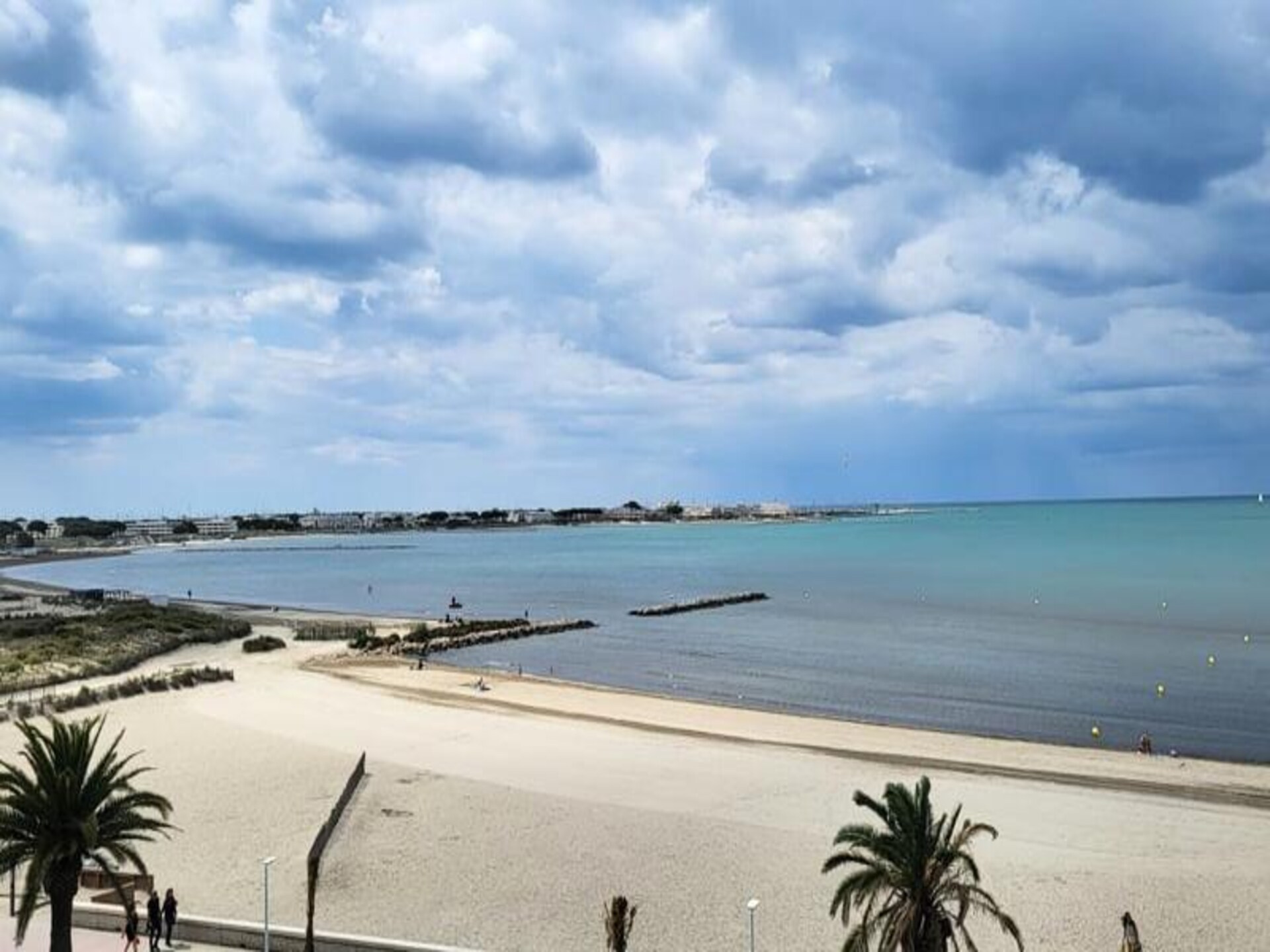 Modern appartement op 200m van strand Le Grau du Roi met tuin - foto 25