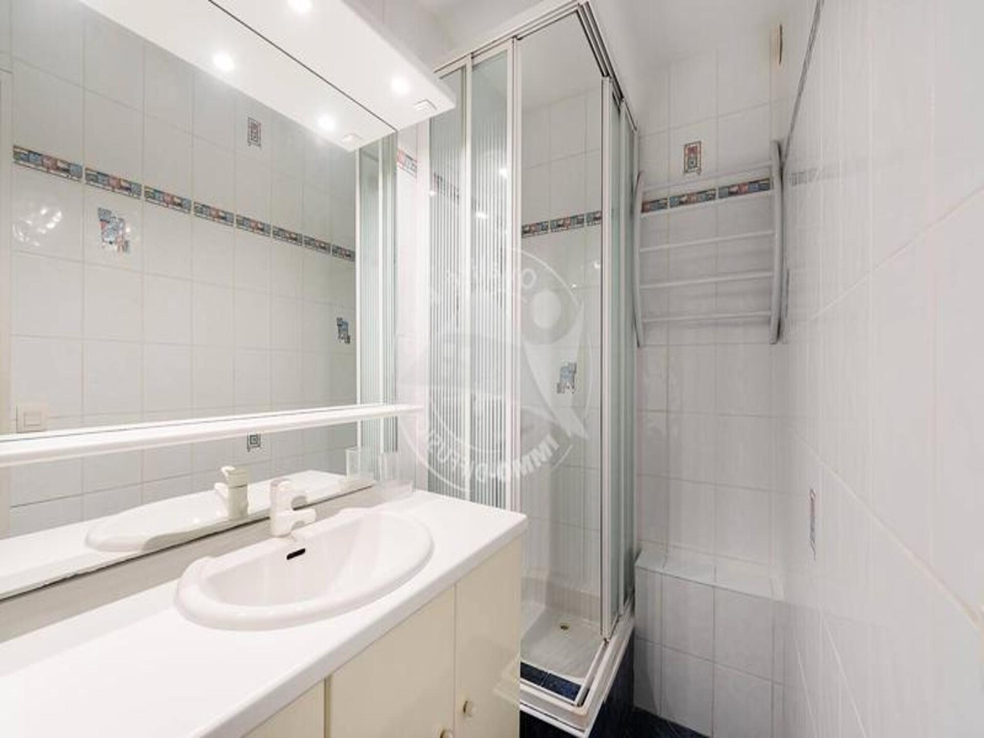 Licht appartement met grote loggia en uitzicht op zee bij Le Grau du Roi - foto 16