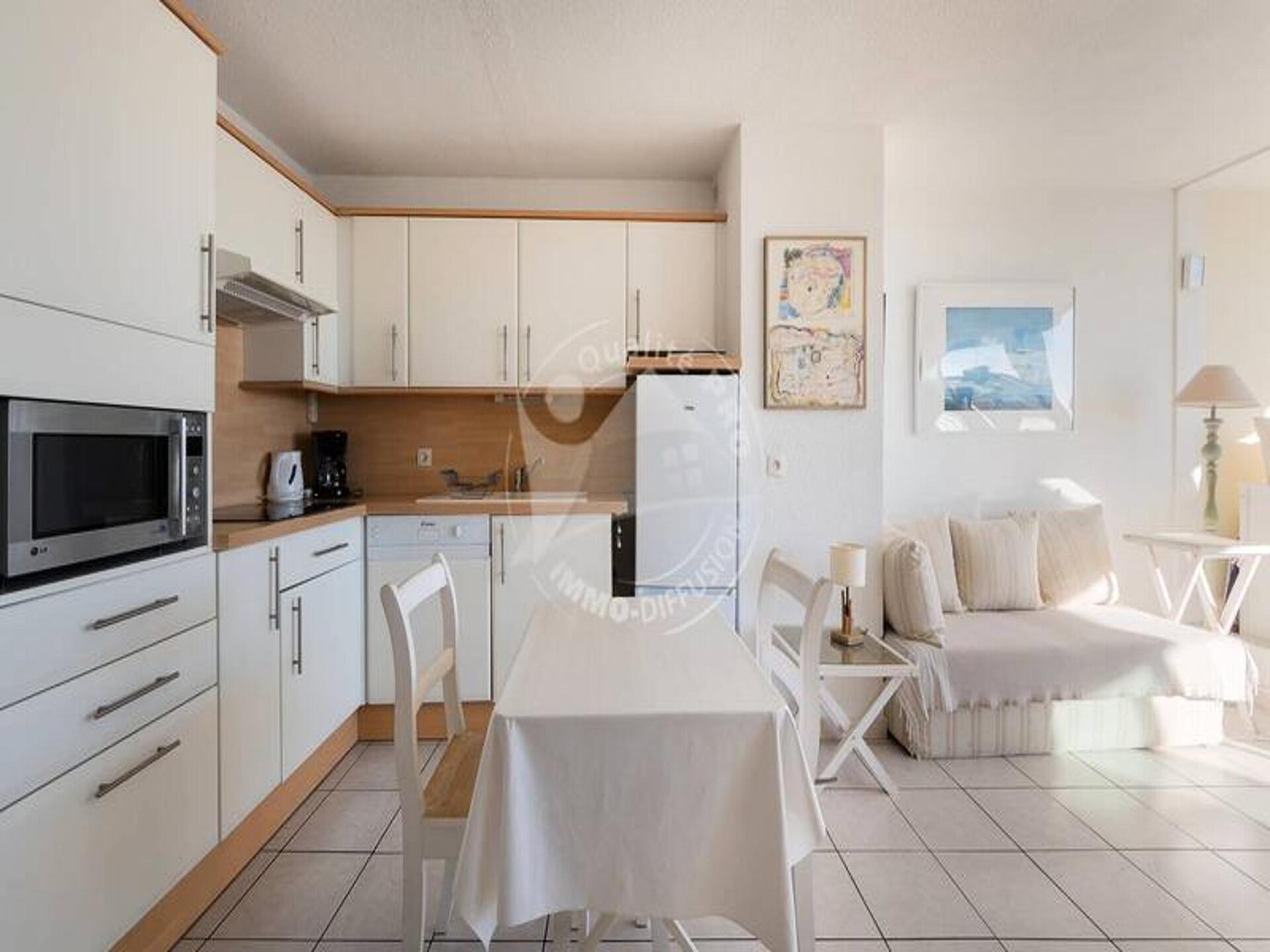 Licht appartement met grote loggia en uitzicht op zee bij Le Grau du Roi - foto 11
