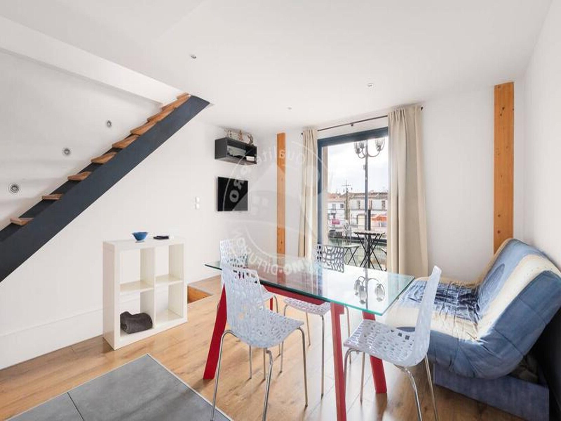 Duplex aan de haven: vakantieappartement met kanaalzicht in Le Grau du Roi - foto 3