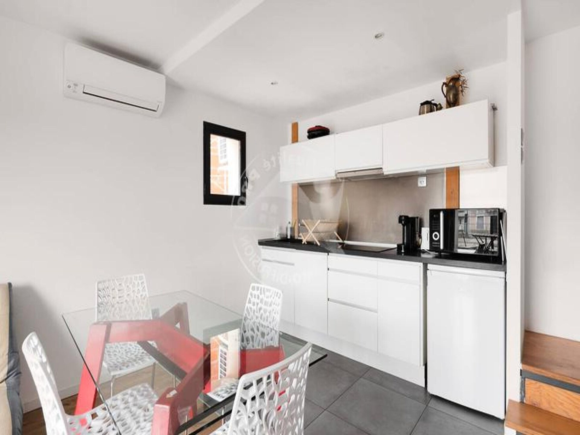 Duplex aan de haven: vakantieappartement met kanaalzicht in Le Grau du Roi - foto 6