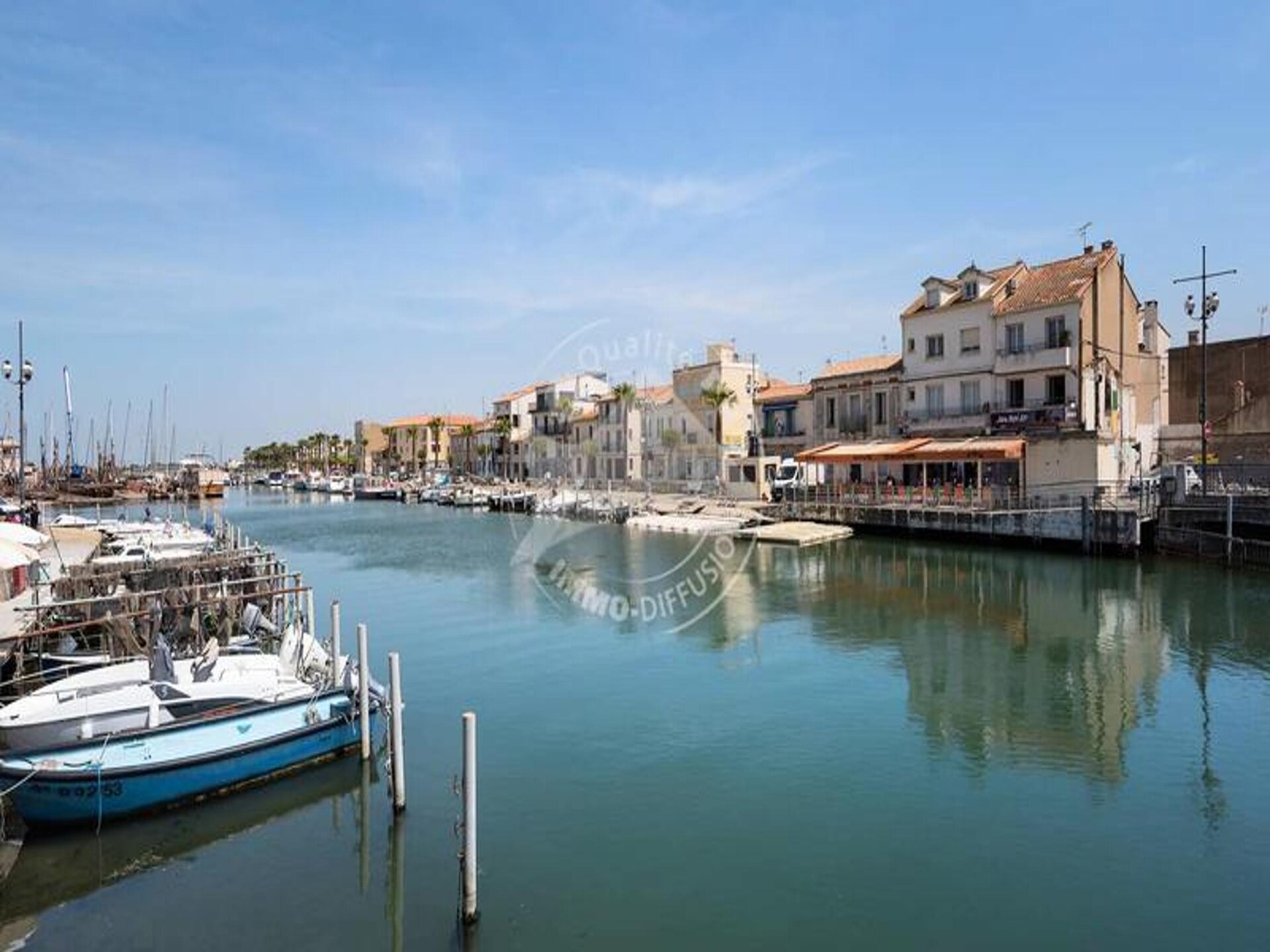 Duplex aan de haven: vakantieappartement met kanaalzicht in Le Grau du Roi - foto 25