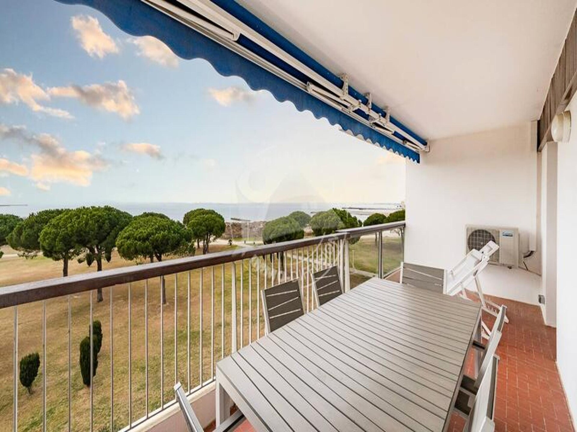 Licht appartement op 100m van zee met terras en uitzicht in Le Grau du Roi - foto 22