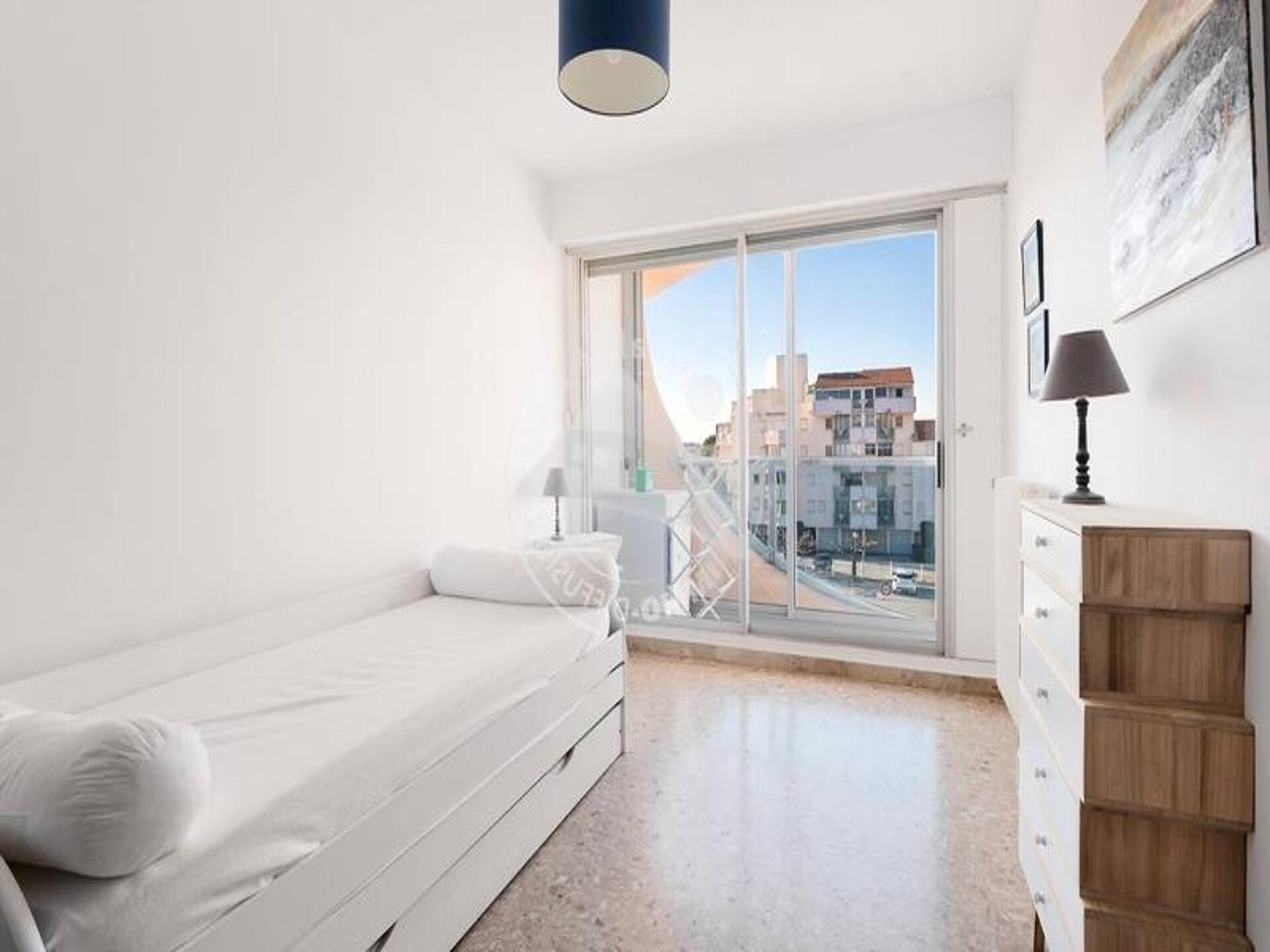 Gerenoveerd appartement met zeezicht op 800m van centrum Le Grau du Roi - foto 11