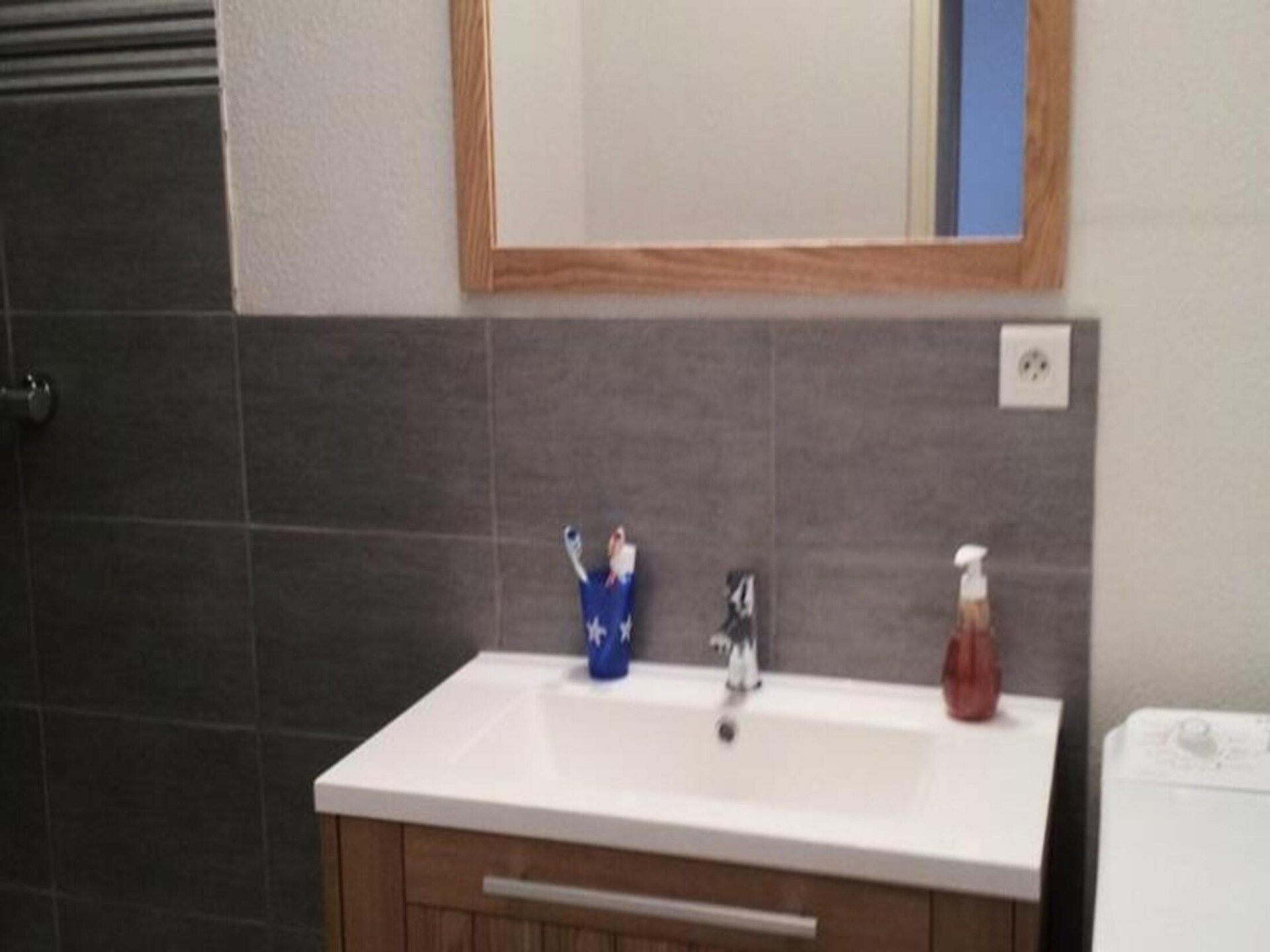 Appartement aan het Meer van Salonika met Zwembad, vlakbij Strand - foto 13
